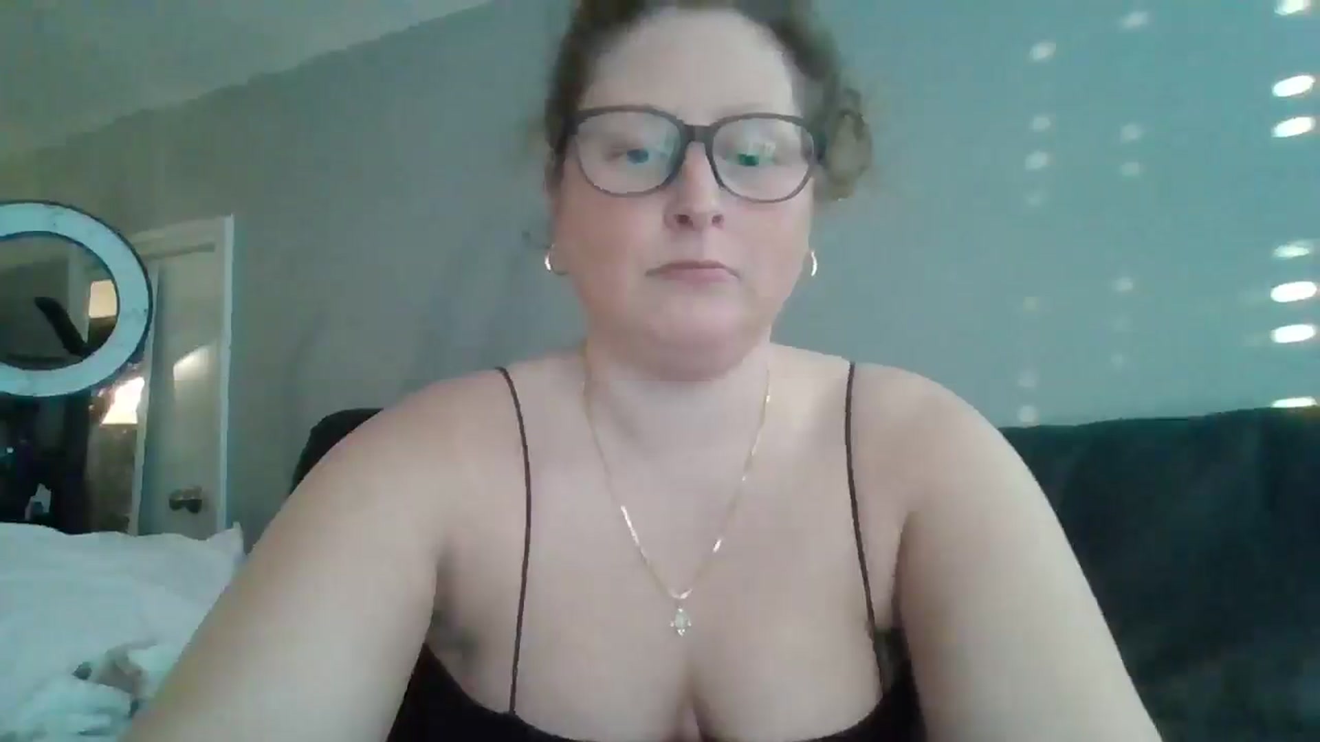 Gallery image thumbnail from SweetNSouthrn's myfreecams stream on, 12/25/2025, 13:05 image 14 of 20