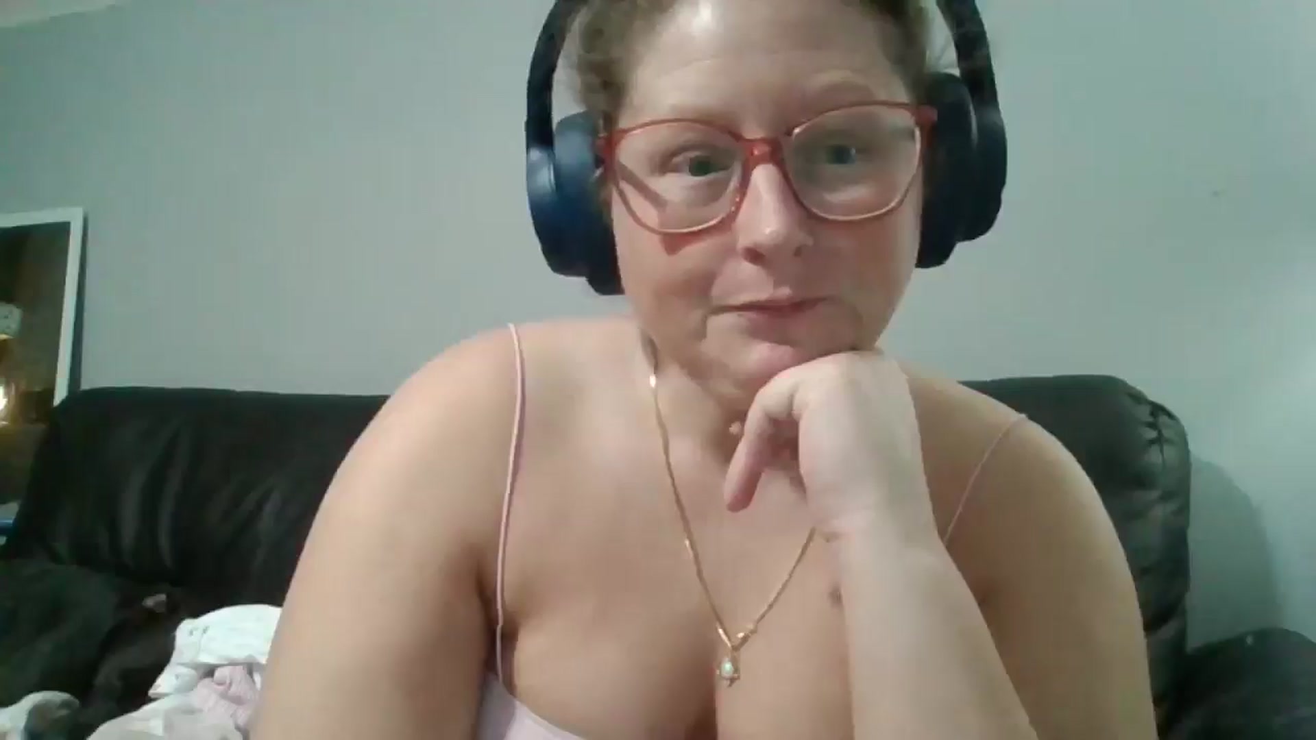 Gallery image thumbnail from SweetNSouthrn's myfreecams stream on, 12/28/2025, 13:24 image 4 of 20