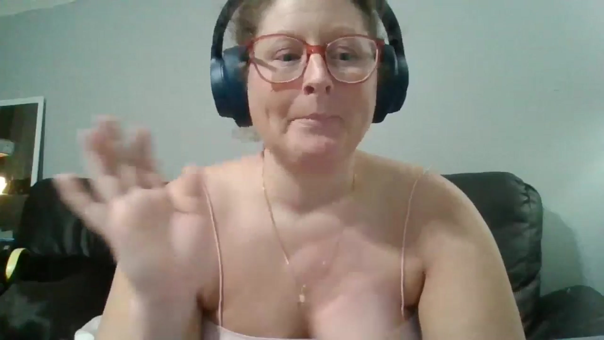 Gallery image thumbnail from SweetNSouthrn's myfreecams stream on, 12/28/2025, 13:24 image 18 of 20