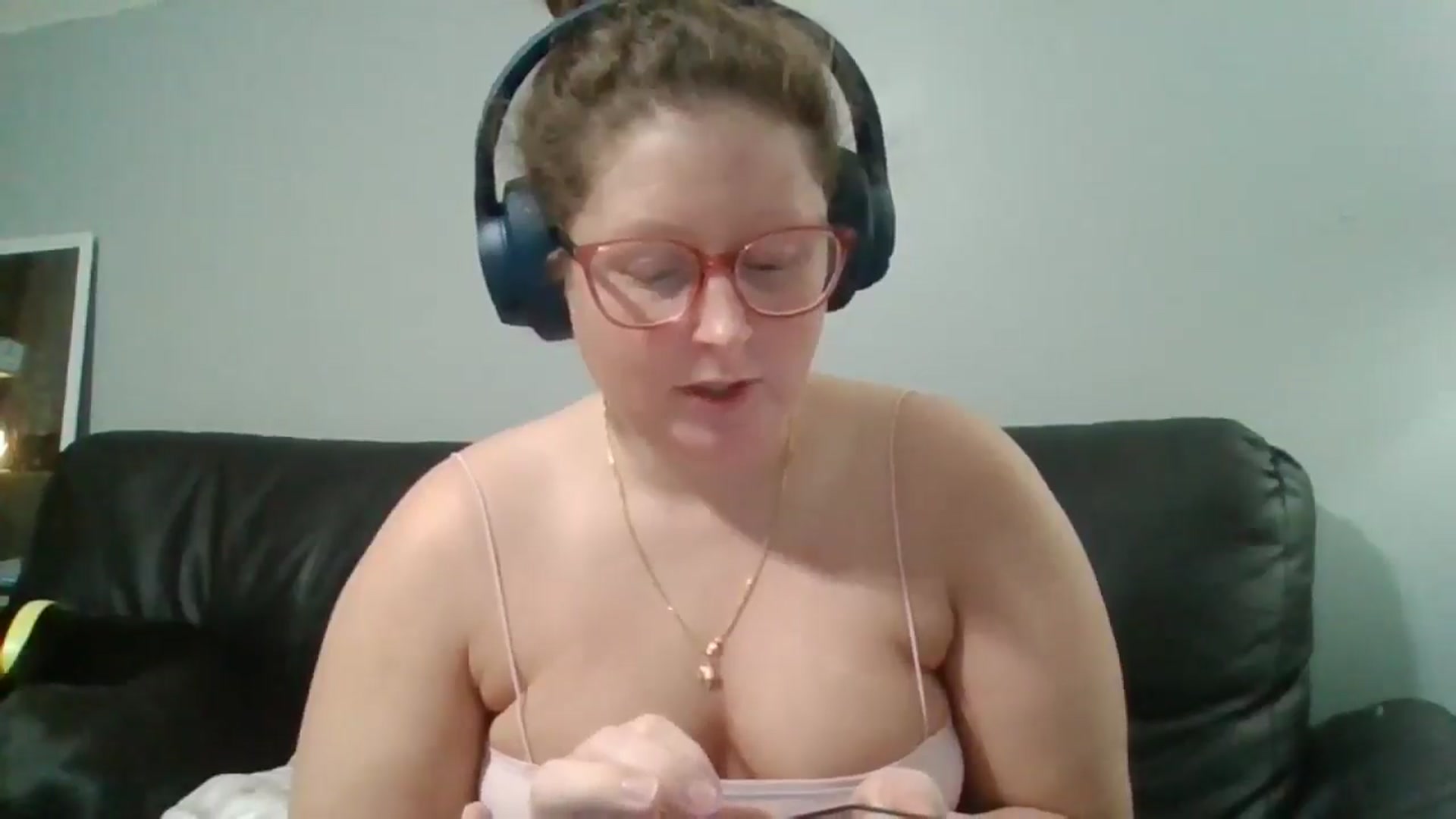 Gallery image thumbnail from SweetNSouthrn's myfreecams stream on, 12/28/2025, 13:24 image 14 of 20