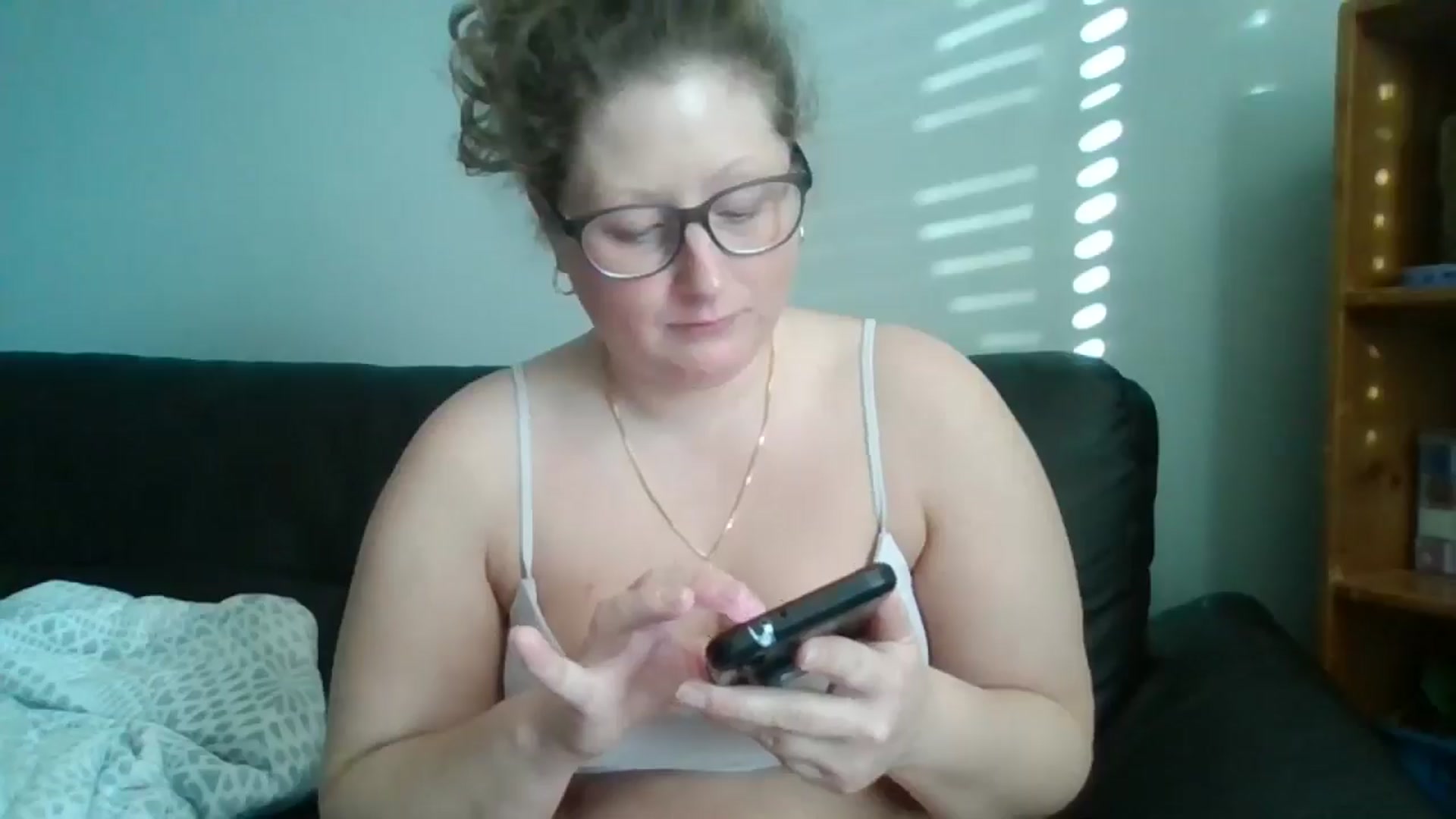Gallery image thumbnail from SweetNSouthrn's myfreecams stream on, 12/31/2025, 14:11 image 6 of 20
