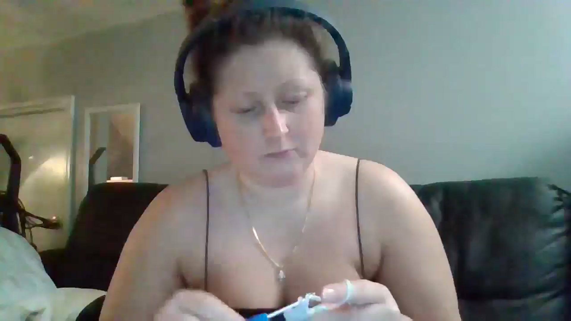 Gallery image thumbnail from SweetNSouthrn's myfreecams stream on, 01/04/2026, 12:29 image 4 of 20