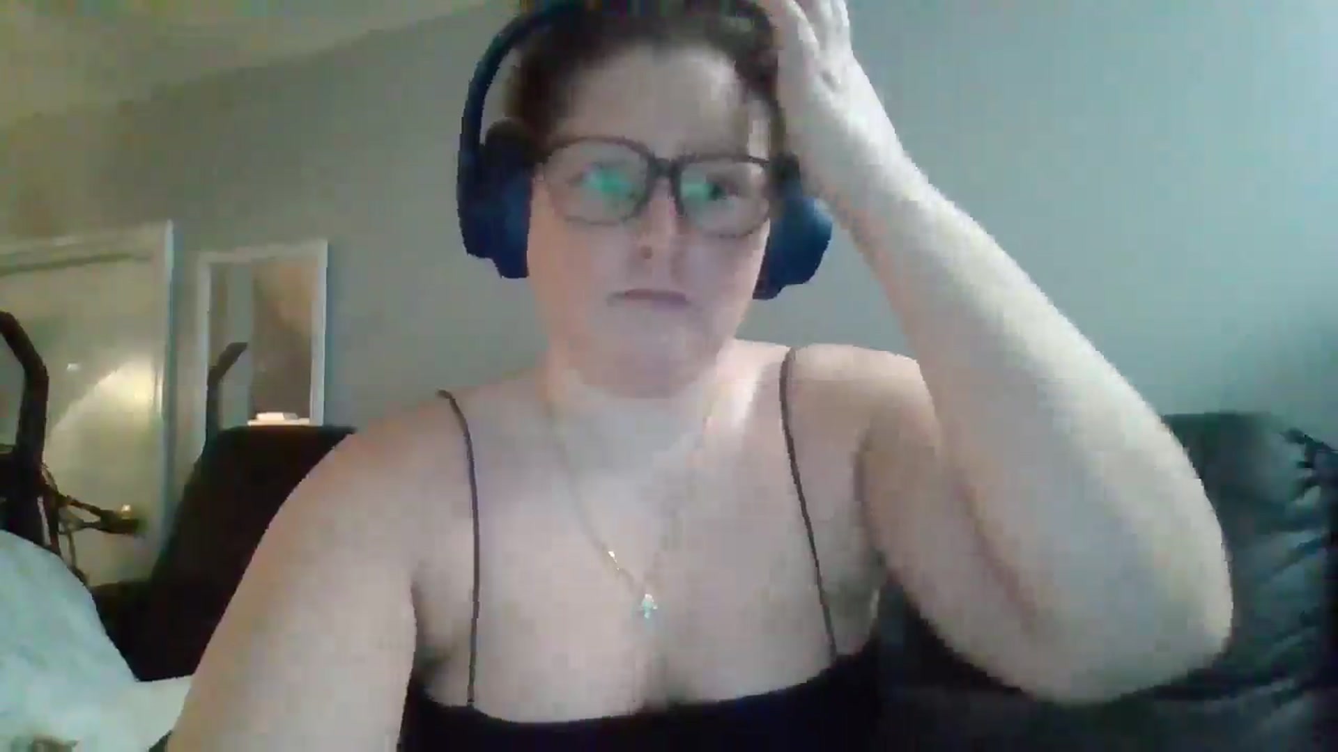 Gallery image thumbnail from SweetNSouthrn's myfreecams stream on, 01/04/2026, 12:29 image 11 of 20