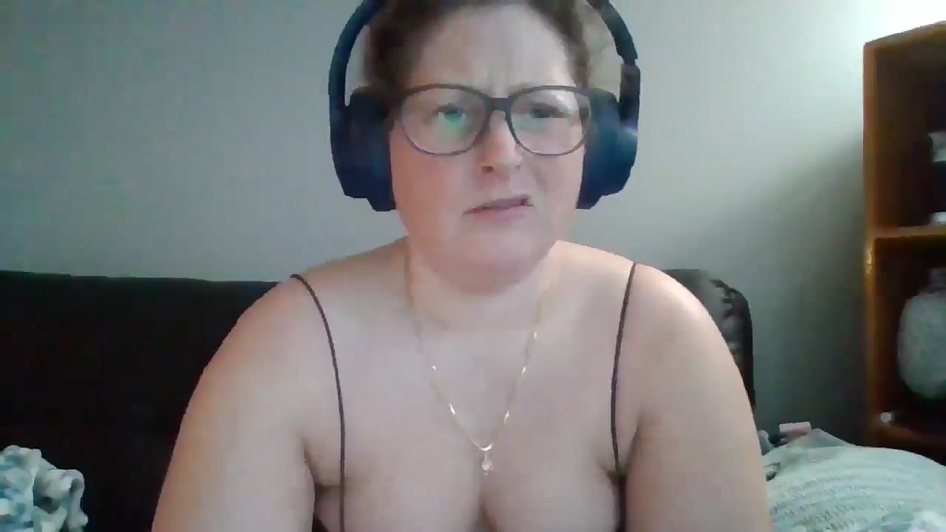 Gallery image thumbnail from SweetNSouthrn's myfreecams stream on, 01/04/2026, 12:50 image 10 of 20