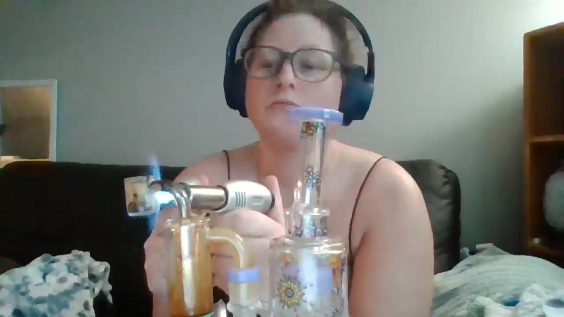 Gallery image thumbnail from SweetNSouthrn's myfreecams stream on, 01/04/2026, 12:50 image 13 of 20