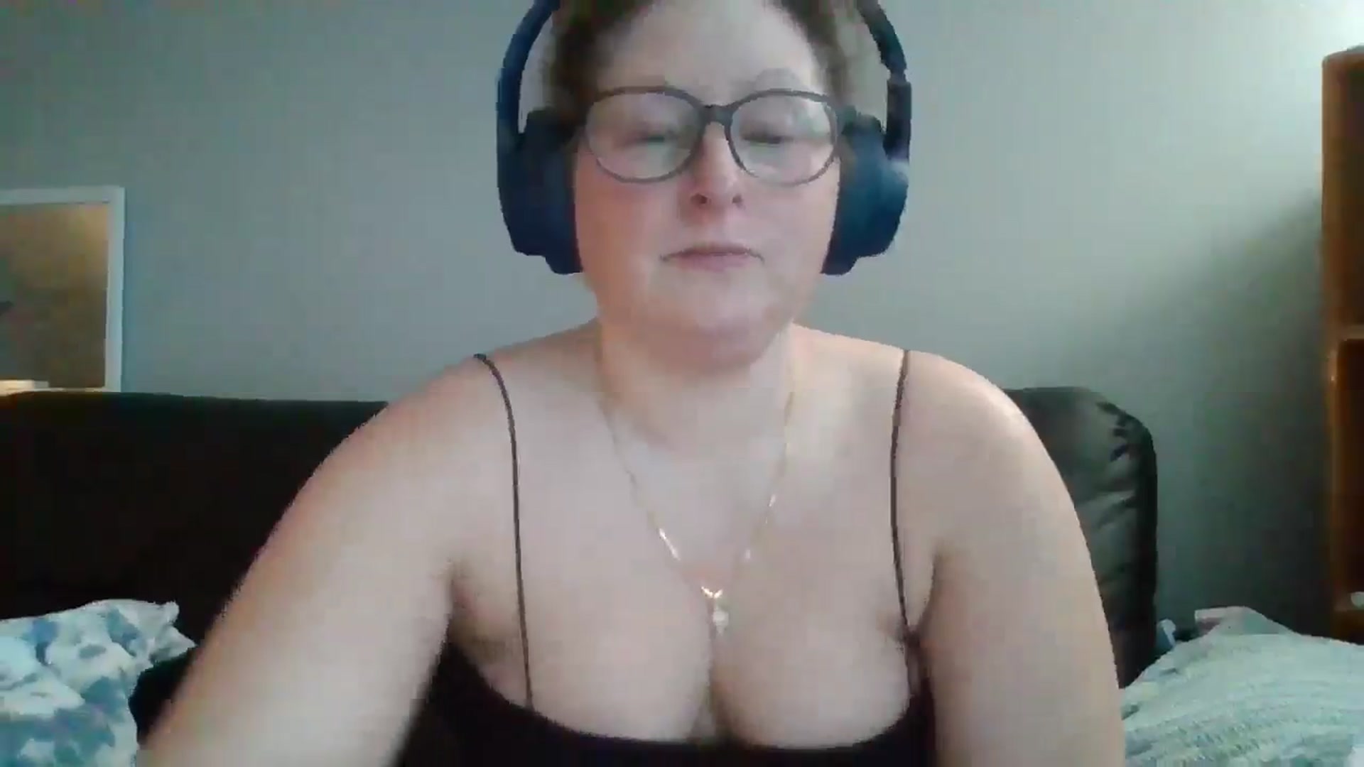 Gallery image thumbnail from SweetNSouthrn's myfreecams stream on, 01/04/2026, 12:50 image 16 of 20