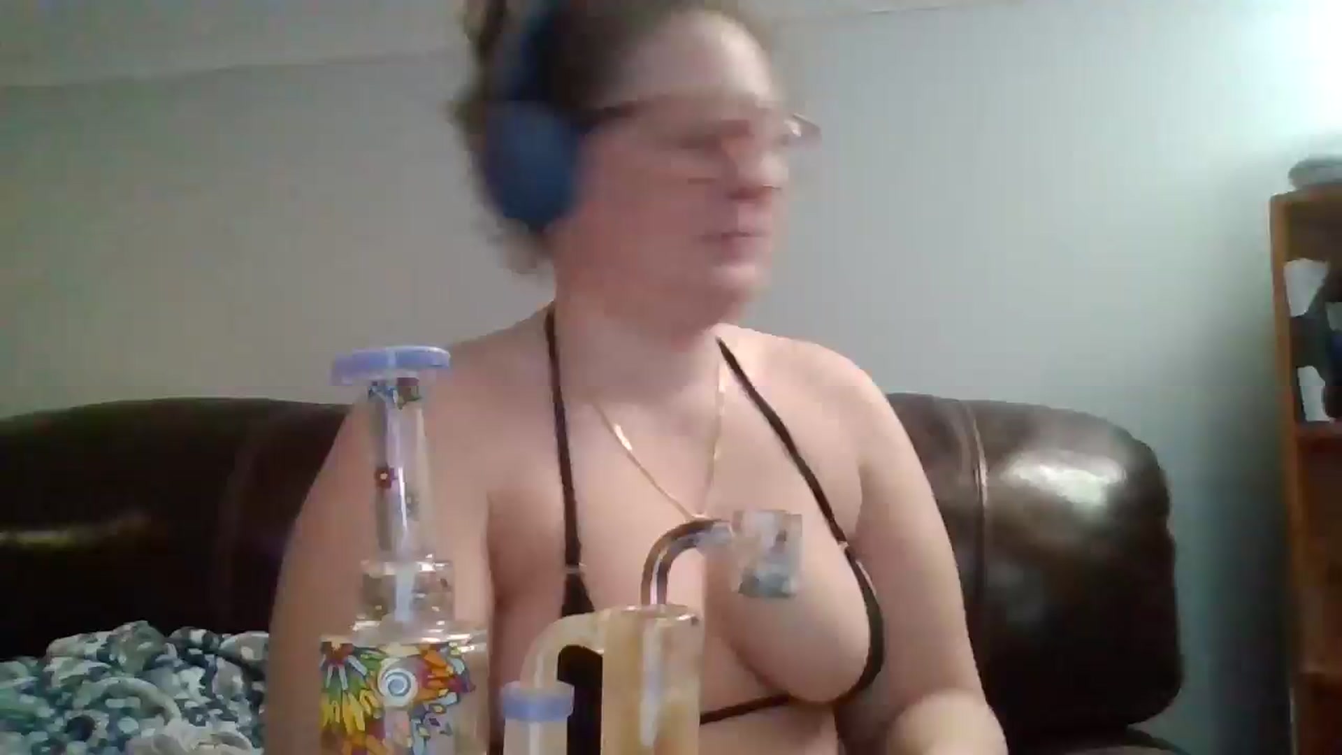 Gallery image thumbnail from SweetNSouthrn's myfreecams stream on, 02/08/2026, 12:41 image 10 of 20