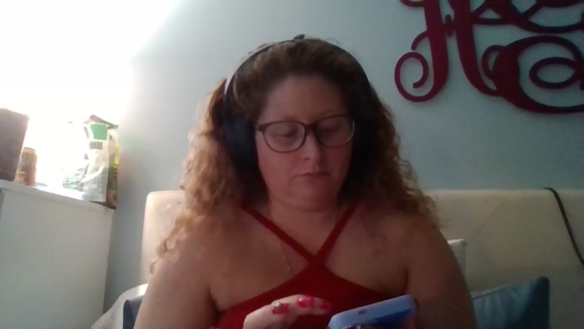 Gallery image thumbnail from SweetNSouthrn's myfreecams stream on, 02/17/2026, 12:52 image 1 of 20