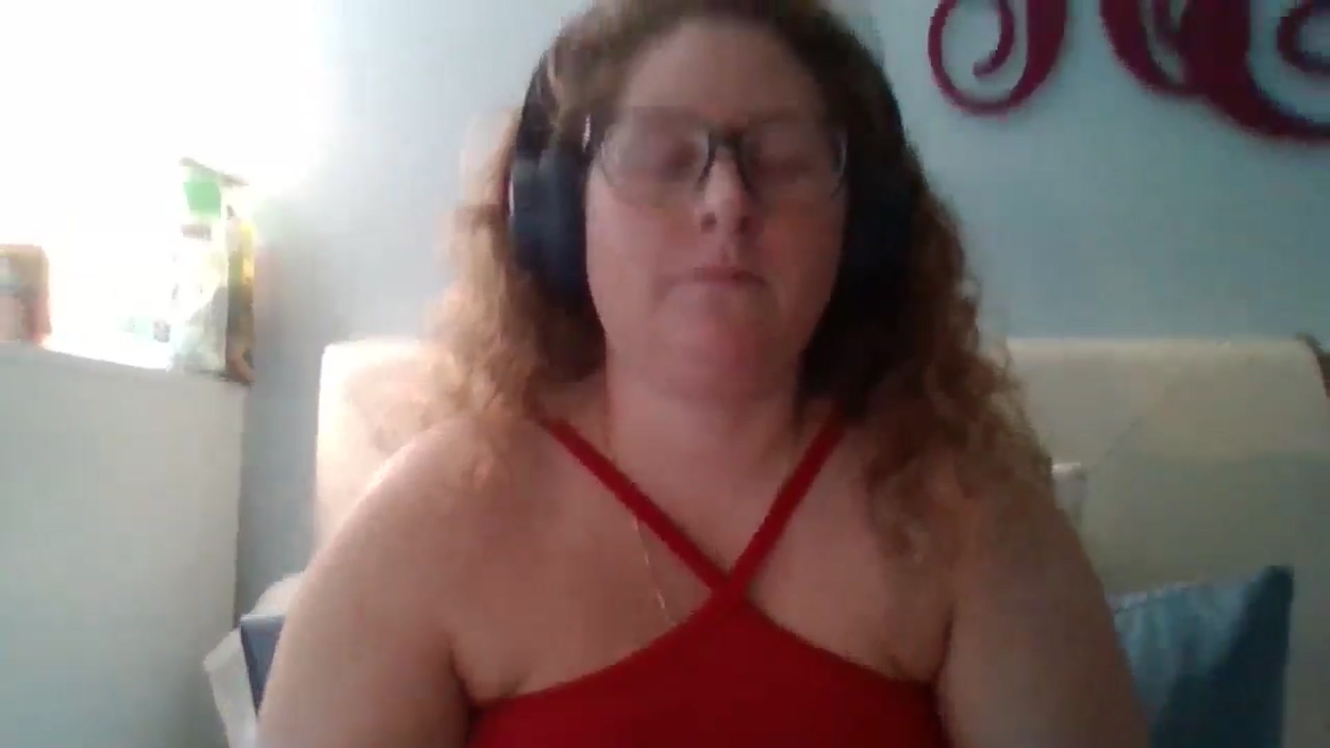 Gallery image thumbnail from SweetNSouthrn's myfreecams stream on, 02/17/2026, 12:52 image 4 of 20