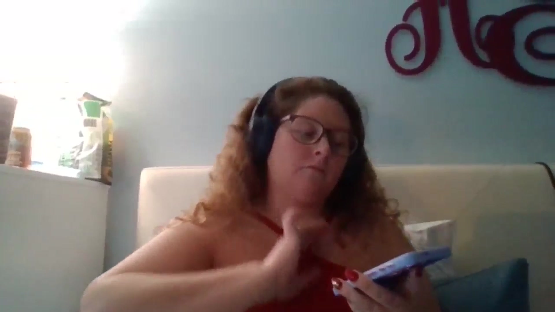 Gallery image thumbnail from SweetNSouthrn's myfreecams stream on, 02/17/2026, 12:52 image 18 of 20