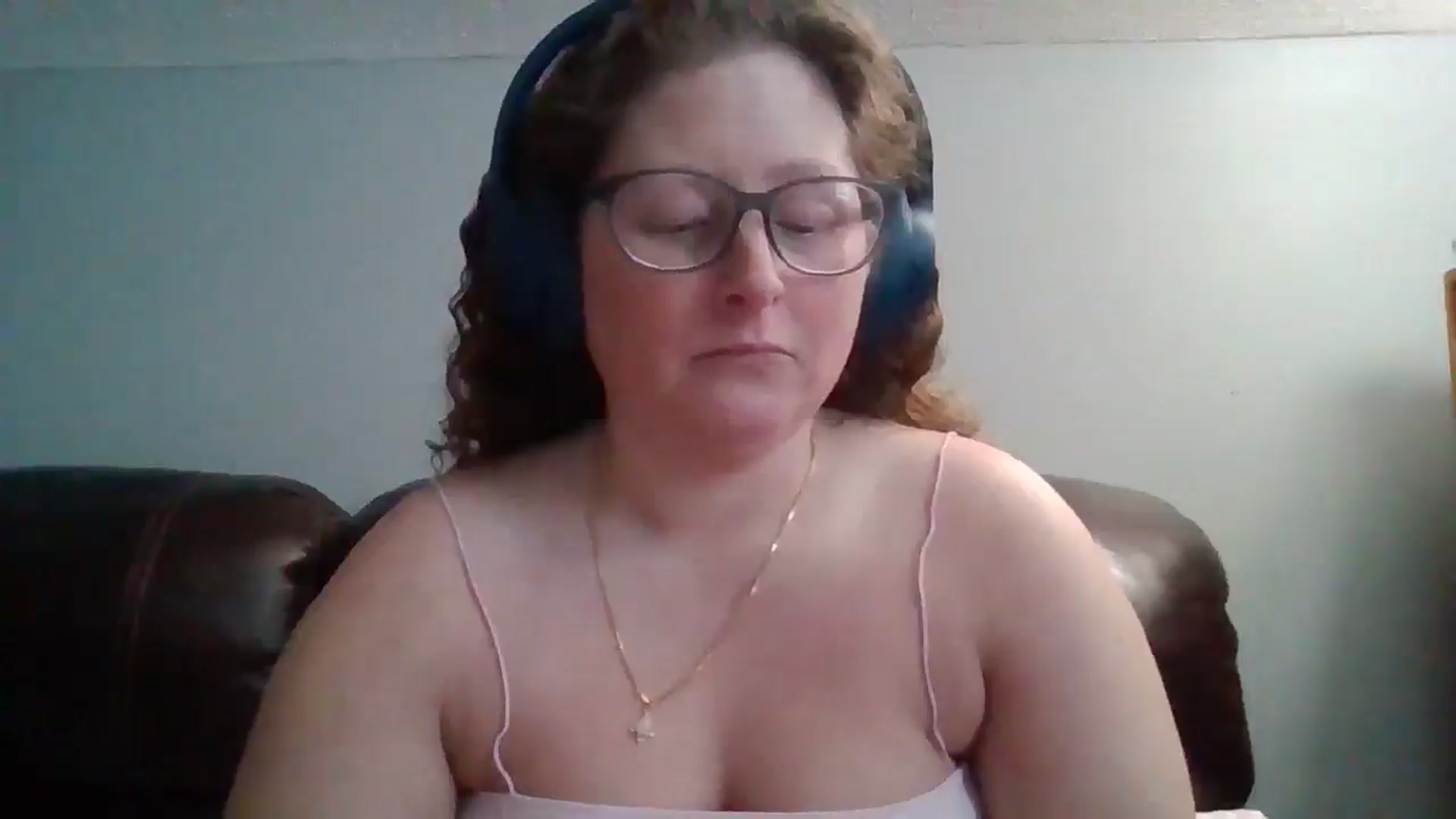 Gallery image thumbnail from SweetNSouthrn's myfreecams stream on, 03/08/2026, 13:21 image 13 of 20