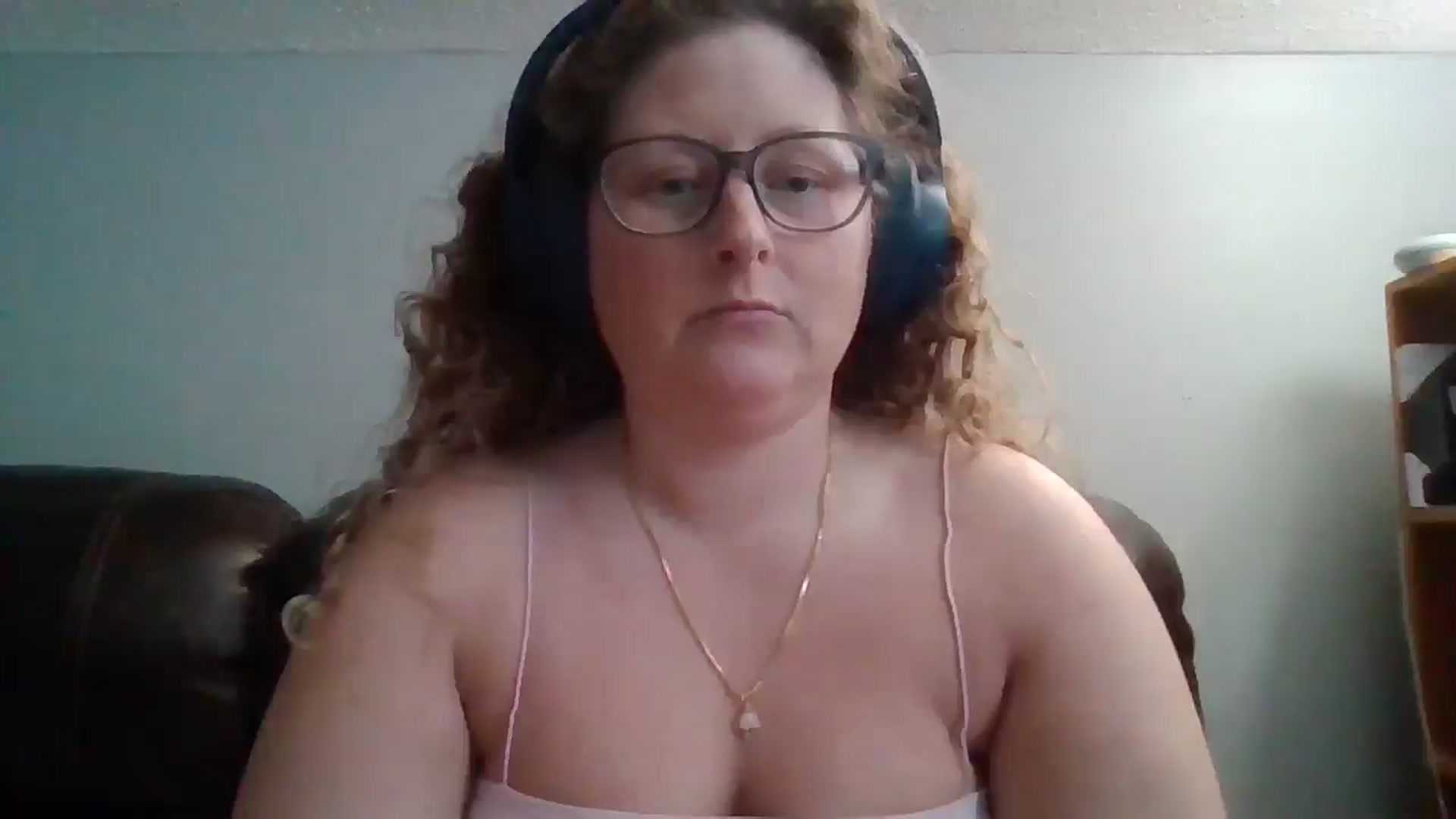 Gallery image thumbnail from SweetNSouthrn's myfreecams stream on, 03/08/2026, 13:21 image 7 of 20