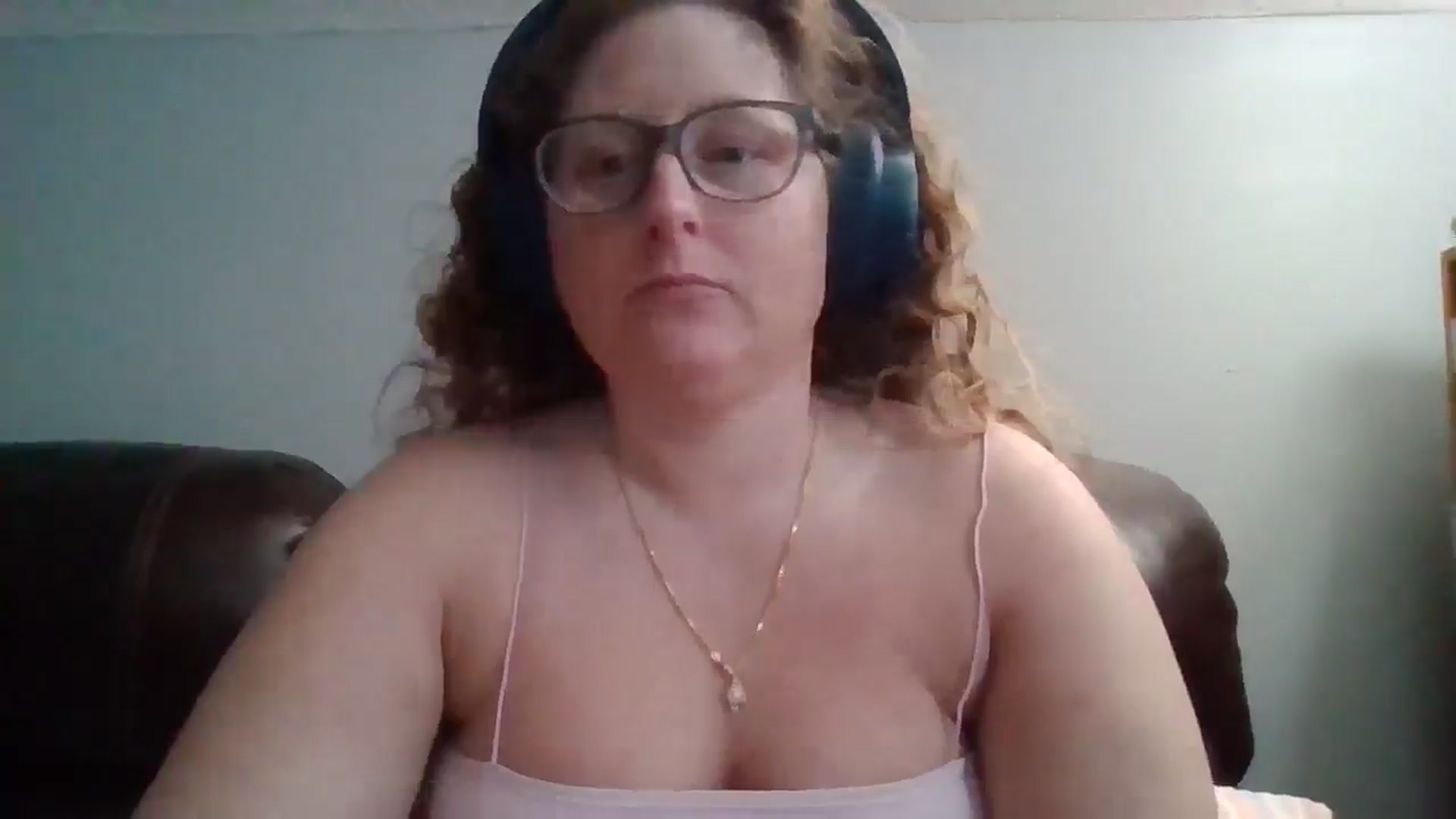 Gallery image thumbnail from SweetNSouthrn's myfreecams stream on, 03/08/2026, 13:21 image 6 of 20