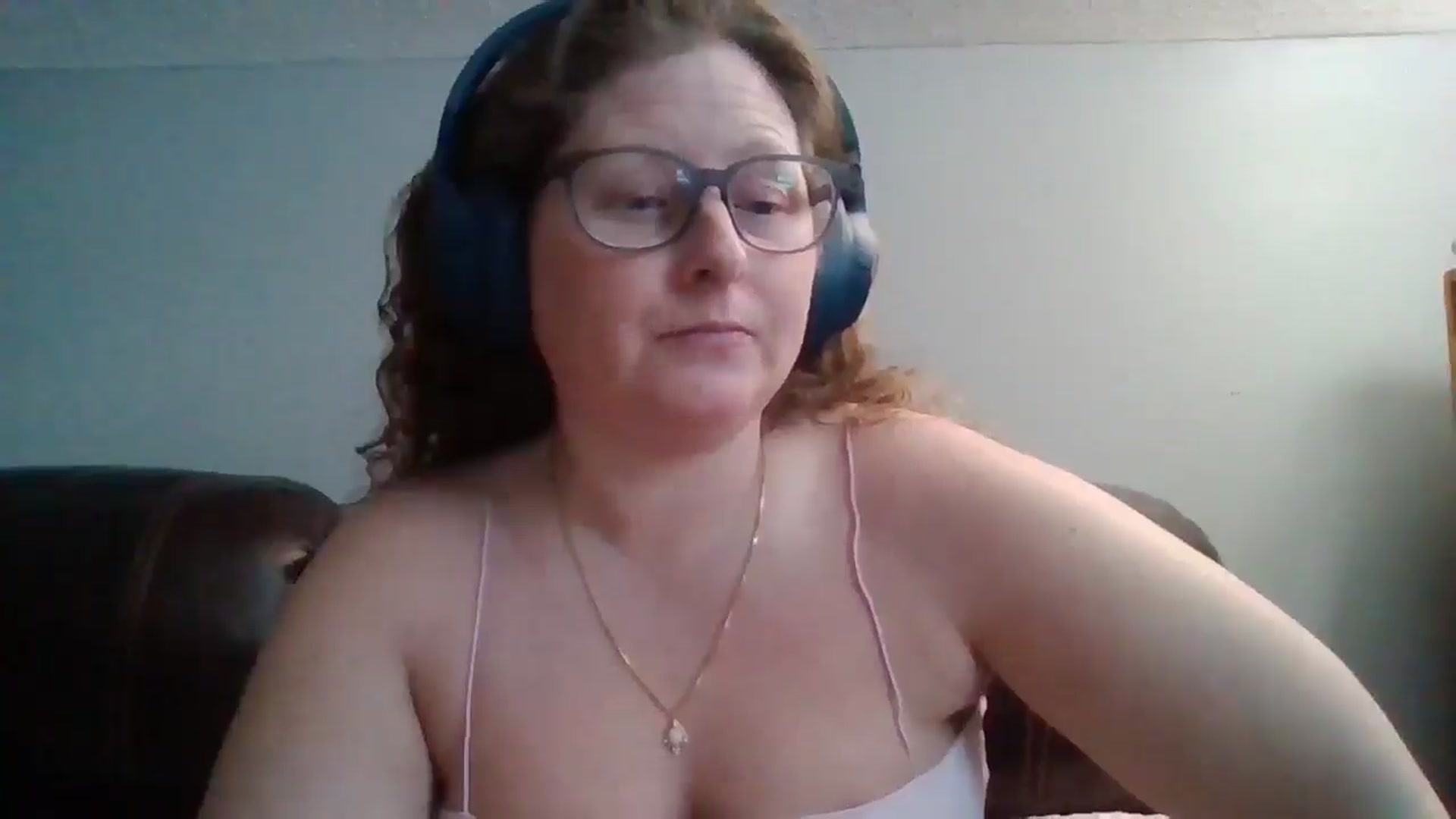 Gallery image thumbnail from SweetNSouthrn's myfreecams stream on, 03/08/2026, 13:21 image 16 of 20