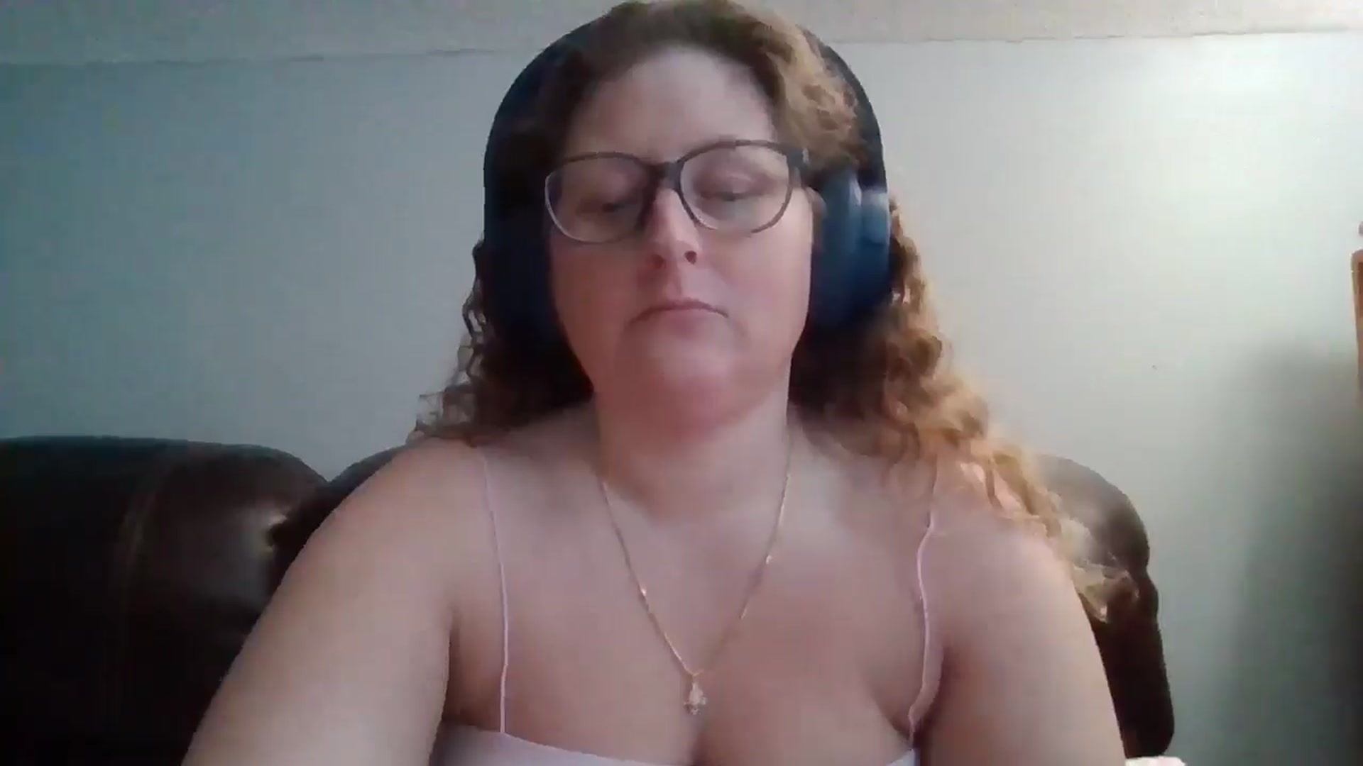Gallery image thumbnail from SweetNSouthrn's myfreecams stream on, 03/08/2026, 13:21 image 15 of 20