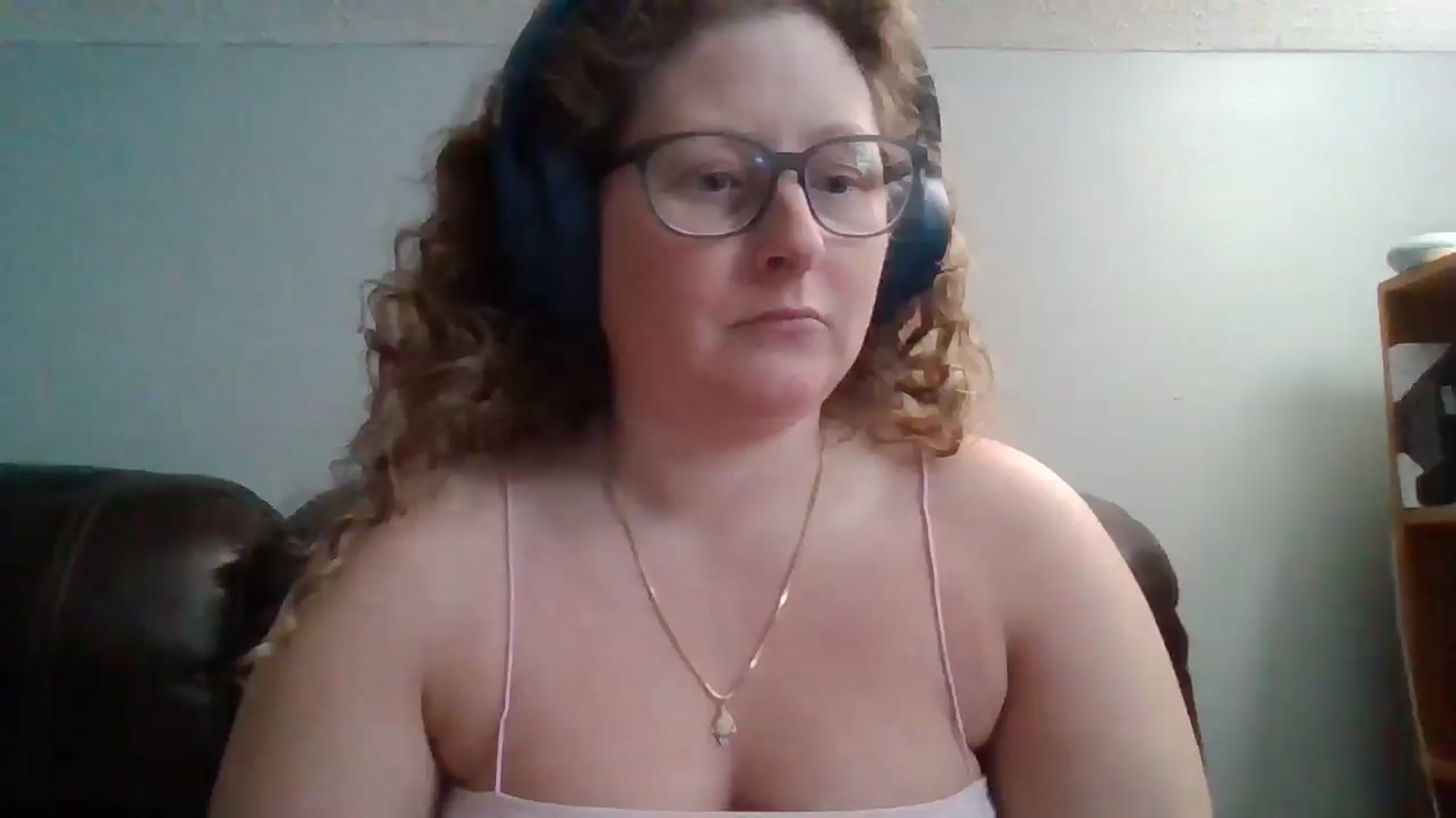 Gallery image thumbnail from SweetNSouthrn's myfreecams stream on, 03/08/2026, 13:21 image 8 of 20