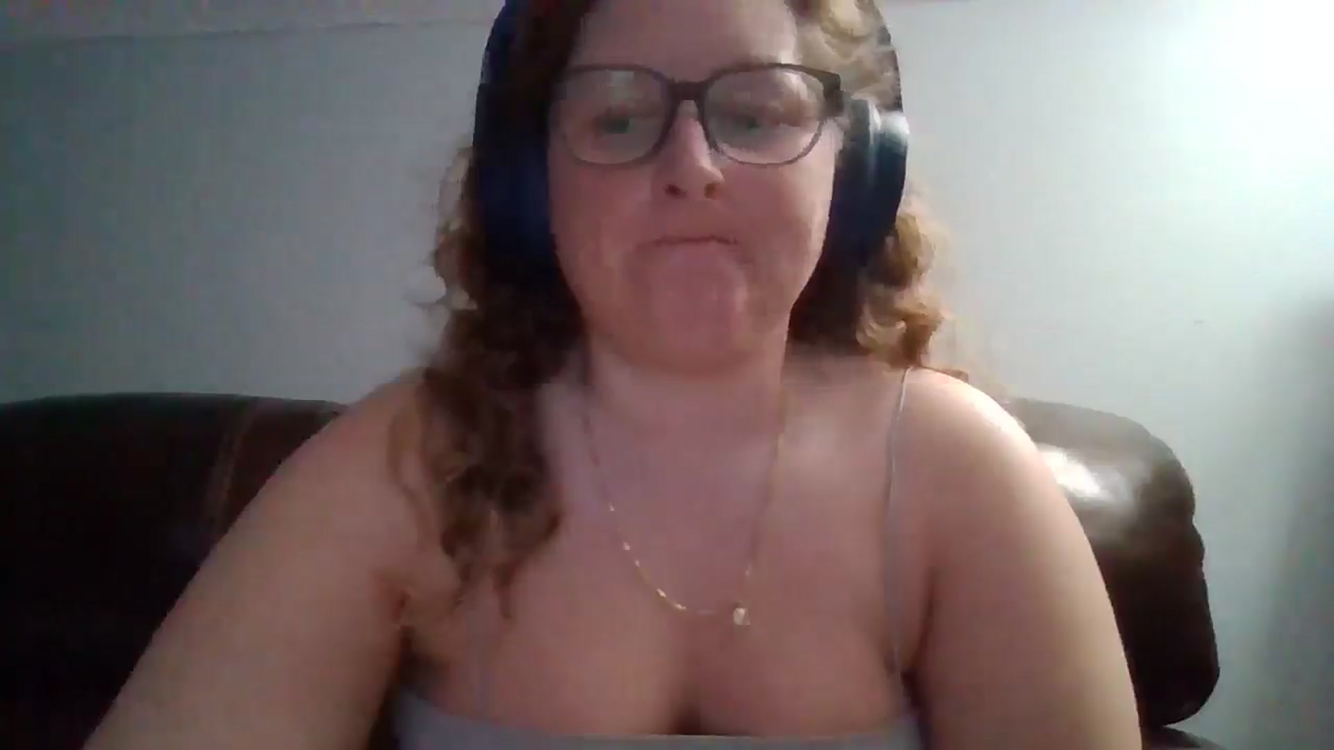 Gallery image thumbnail from SweetNSouthrn's myfreecams stream on, 03/09/2026, 11:21 image 6 of 20
