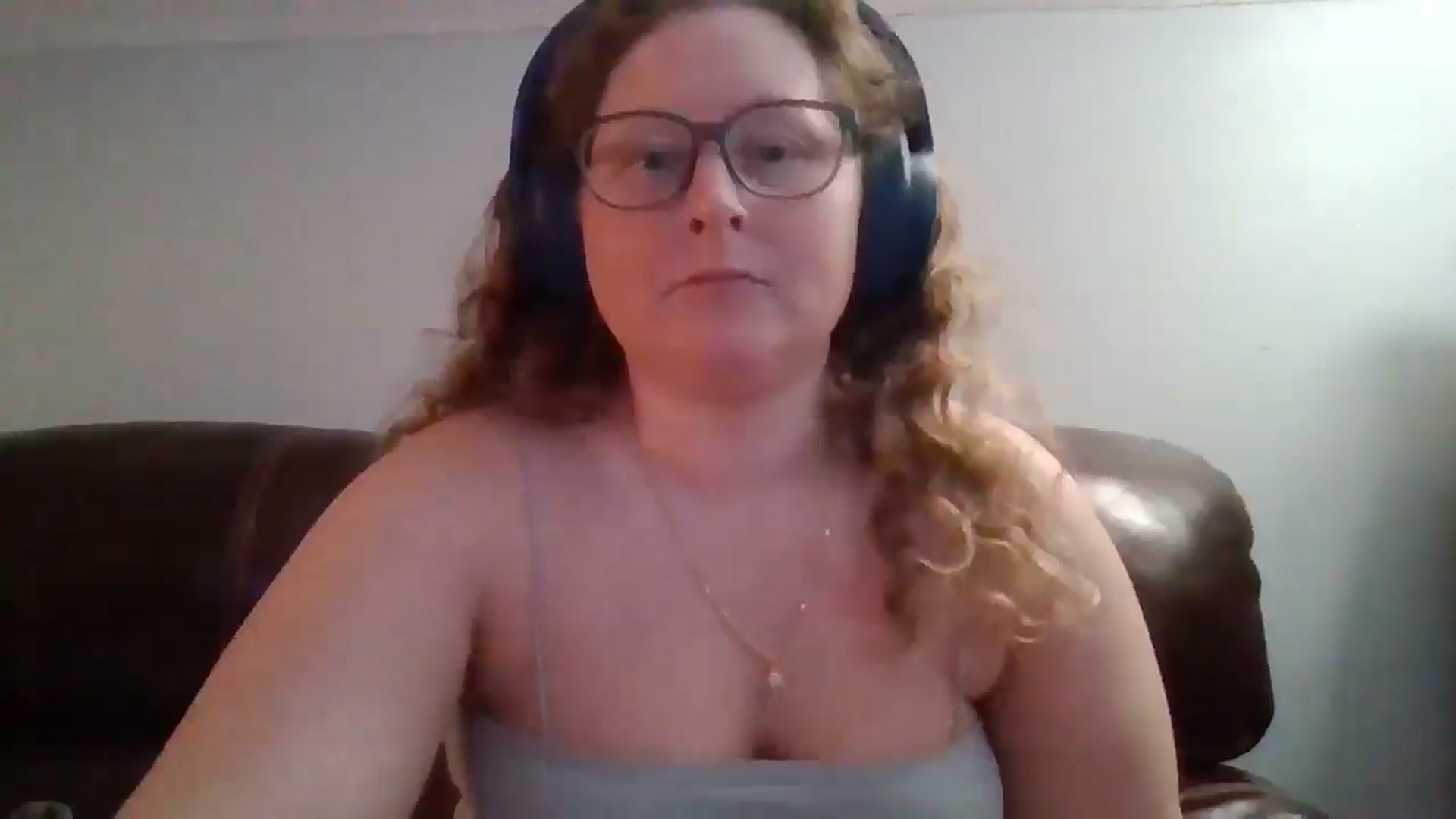 Gallery image thumbnail from SweetNSouthrn's myfreecams stream on, 03/09/2026, 12:08 image 6 of 20