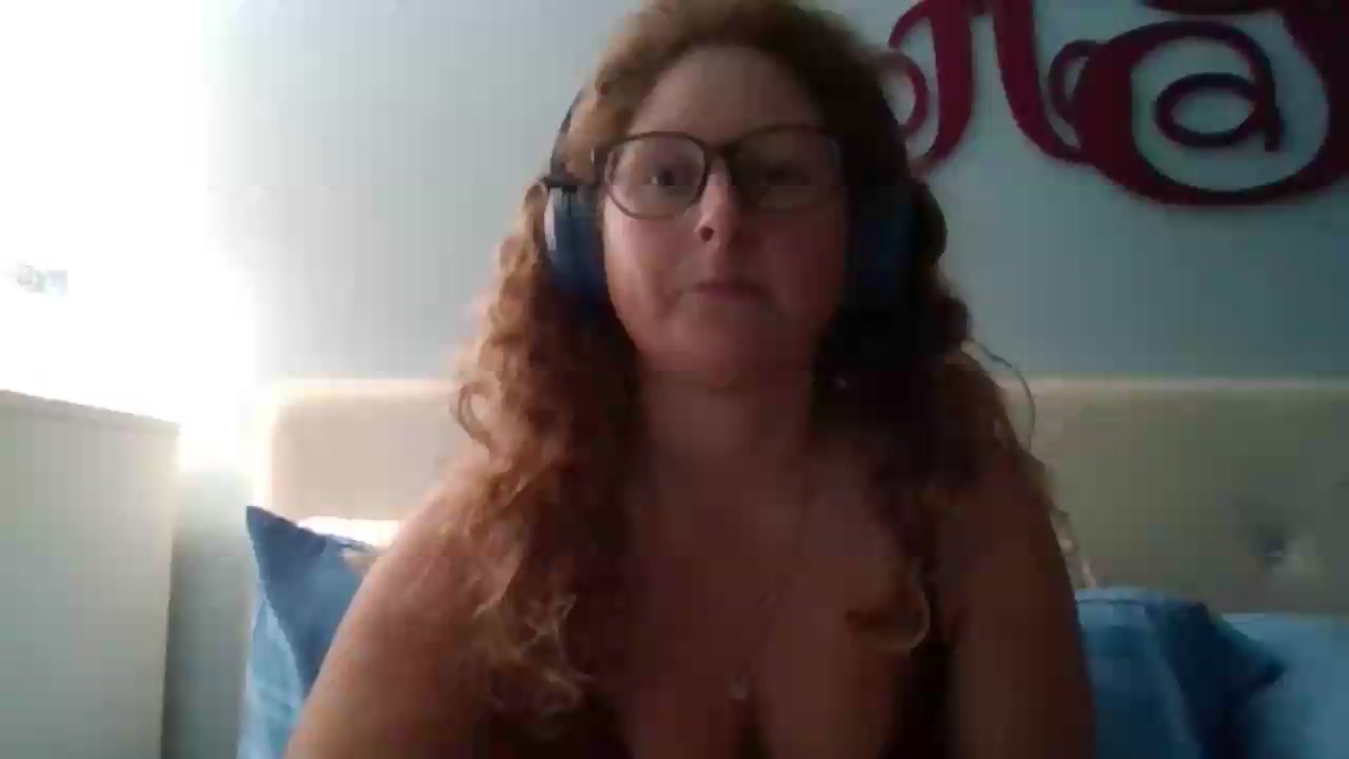 Gallery image thumbnail from SweetNSouthrn's myfreecams stream on, 05/27/2026, 11:58 image 7 of 20