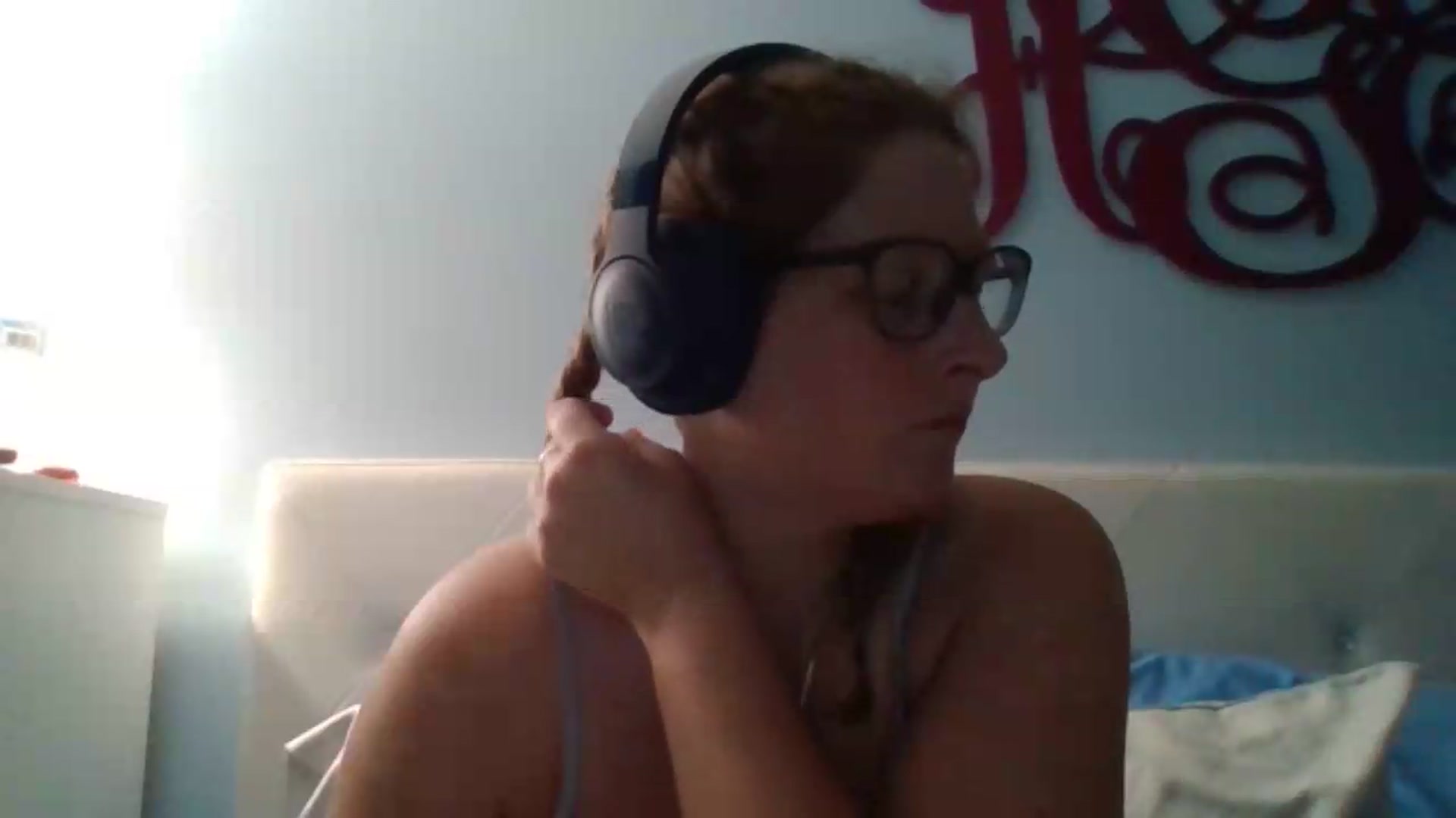 Gallery image thumbnail from SweetNSouthrn's myfreecams stream on, 05/30/2026, 10:08 image 18 of 20
