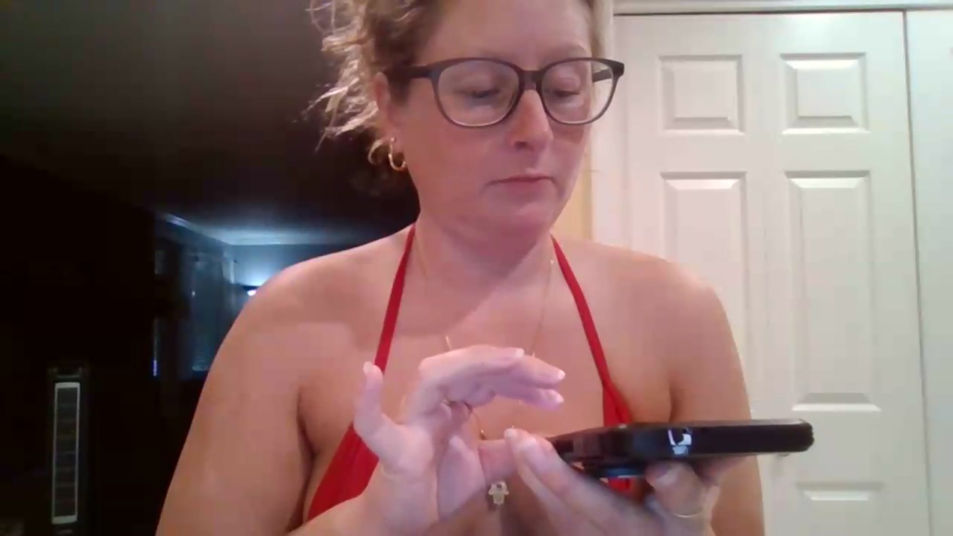Gallery image thumbnail from SweetNSouthrn's myfreecams stream on, 07/28/2026, 12:14 image 4 of 20