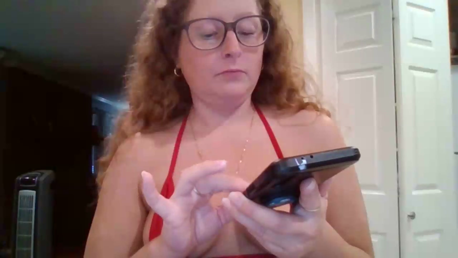 Gallery image thumbnail from SweetNSouthrn's myfreecams stream on, 07/30/2026, 12:11 image 17 of 20
