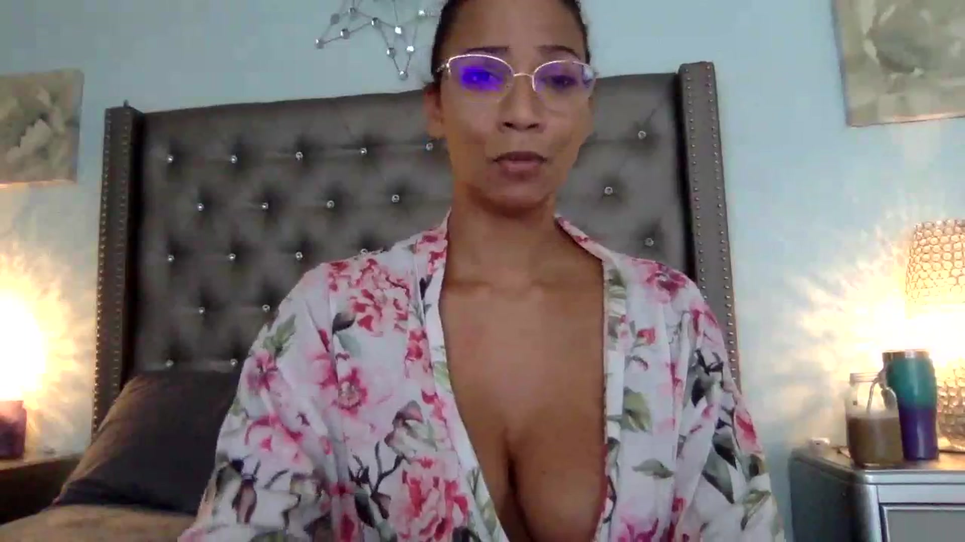 Gallery image thumbnail from SweetNatalie1's myfreecams stream on, 08/27/2023, 13:27 image 13 of 20