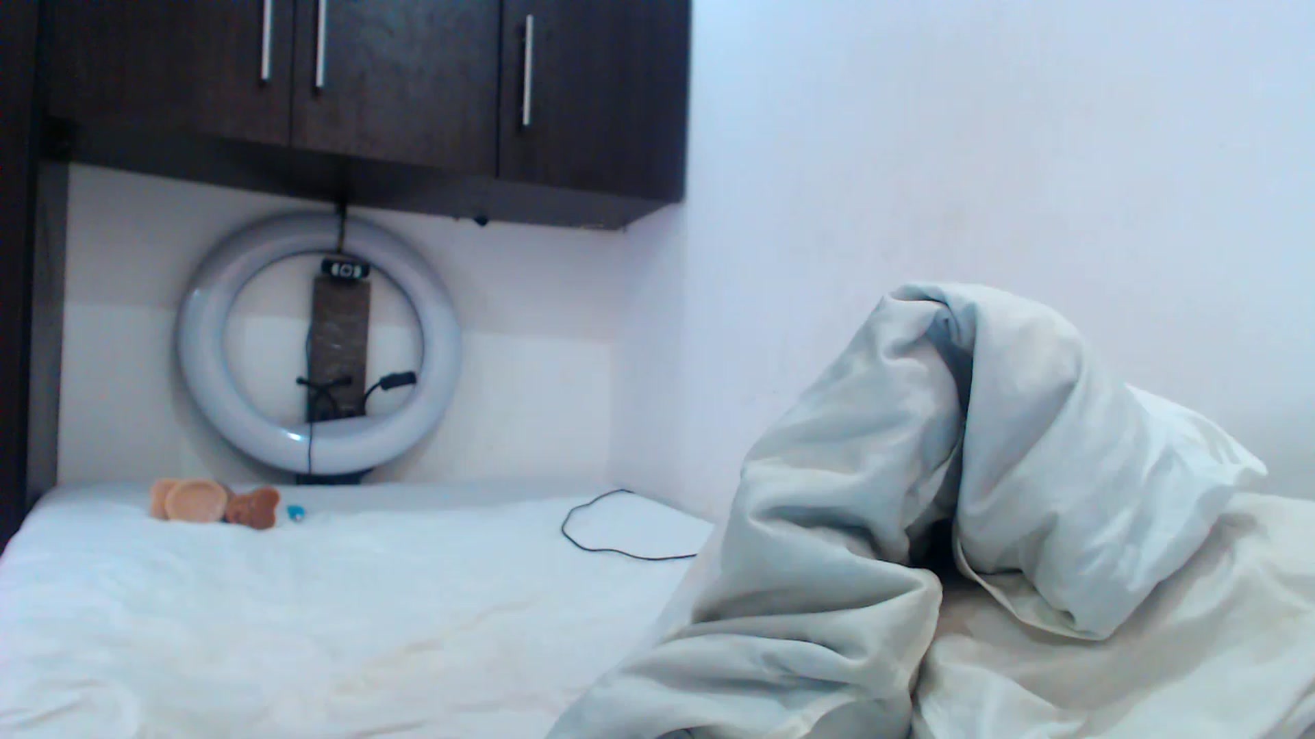 Gallery image thumbnail from SweetNinotCHk's myfreecams stream on, 05/22/2023, 19:16 image 19 of 20