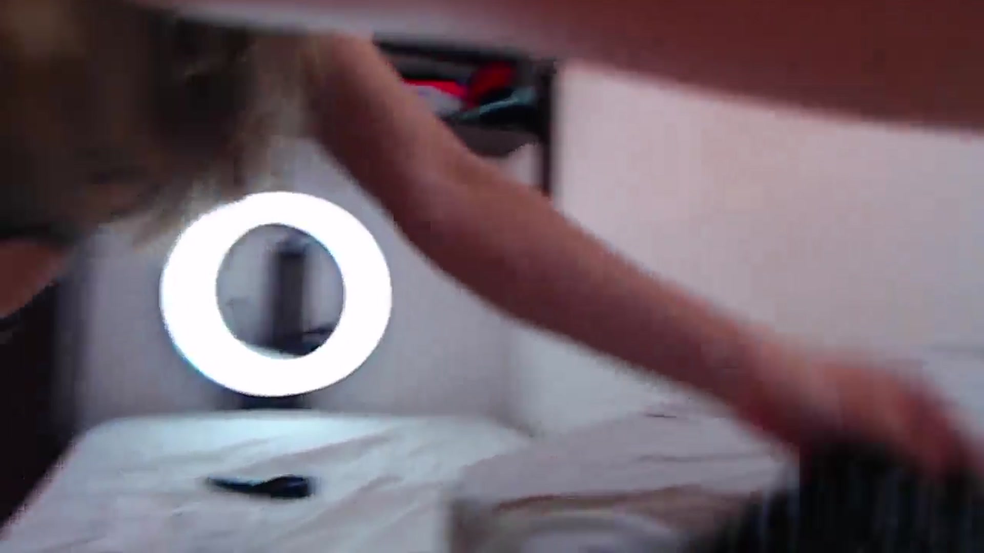 Gallery image thumbnail from SweetNinotCHk's myfreecams stream on, 04/05/2024, 18:08 image 13 of 20