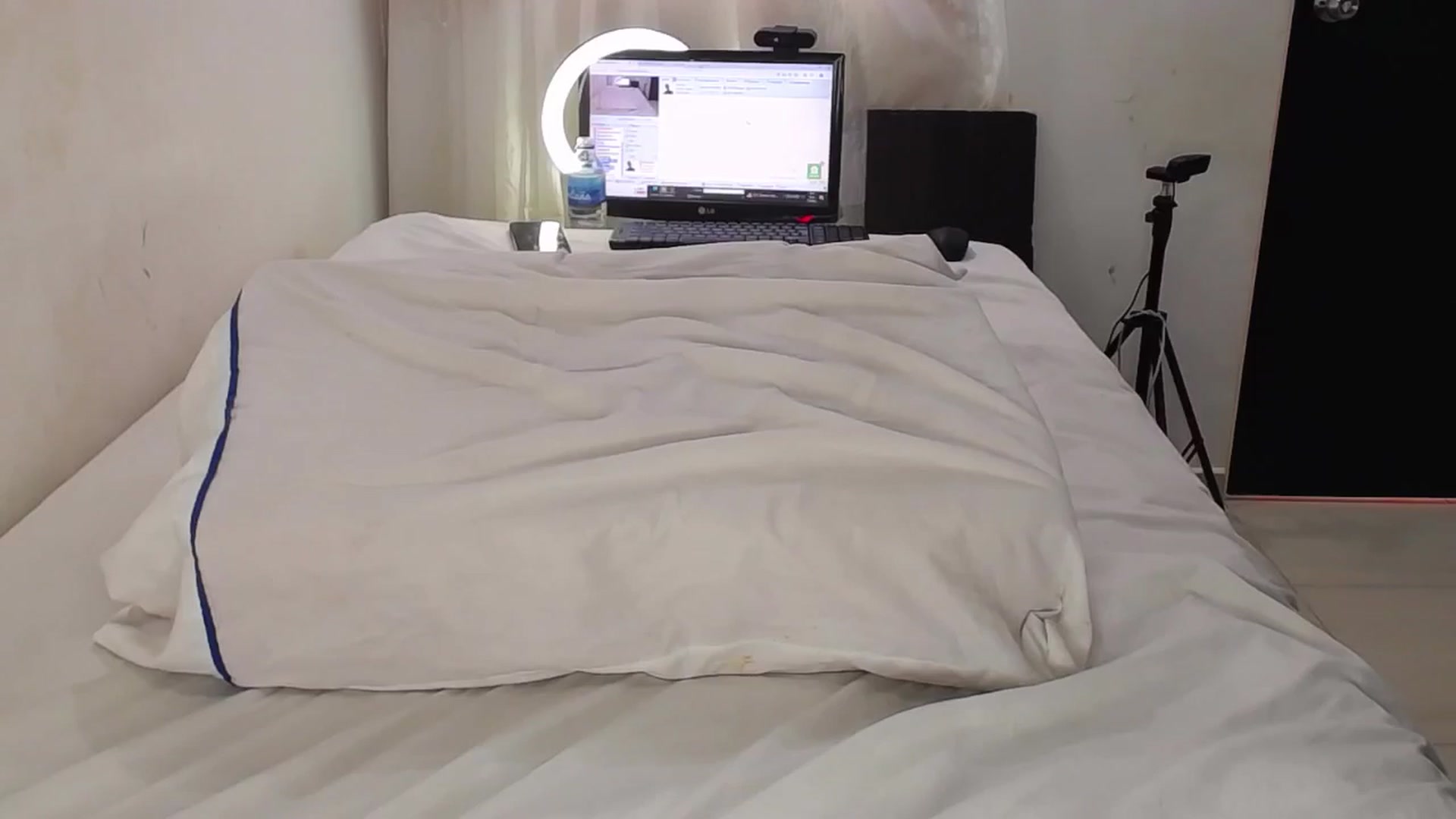 Gallery image thumbnail from SweetNinotCHk's myfreecams stream on, 06/15/2024, 17:17 image 13 of 20