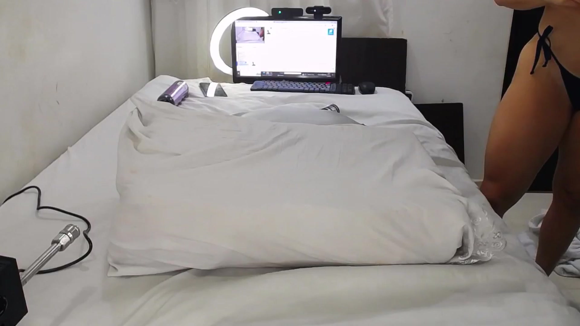 Gallery image thumbnail from SweetNinotCHk's myfreecams stream on, 06/22/2024, 13:48 image 7 of 20