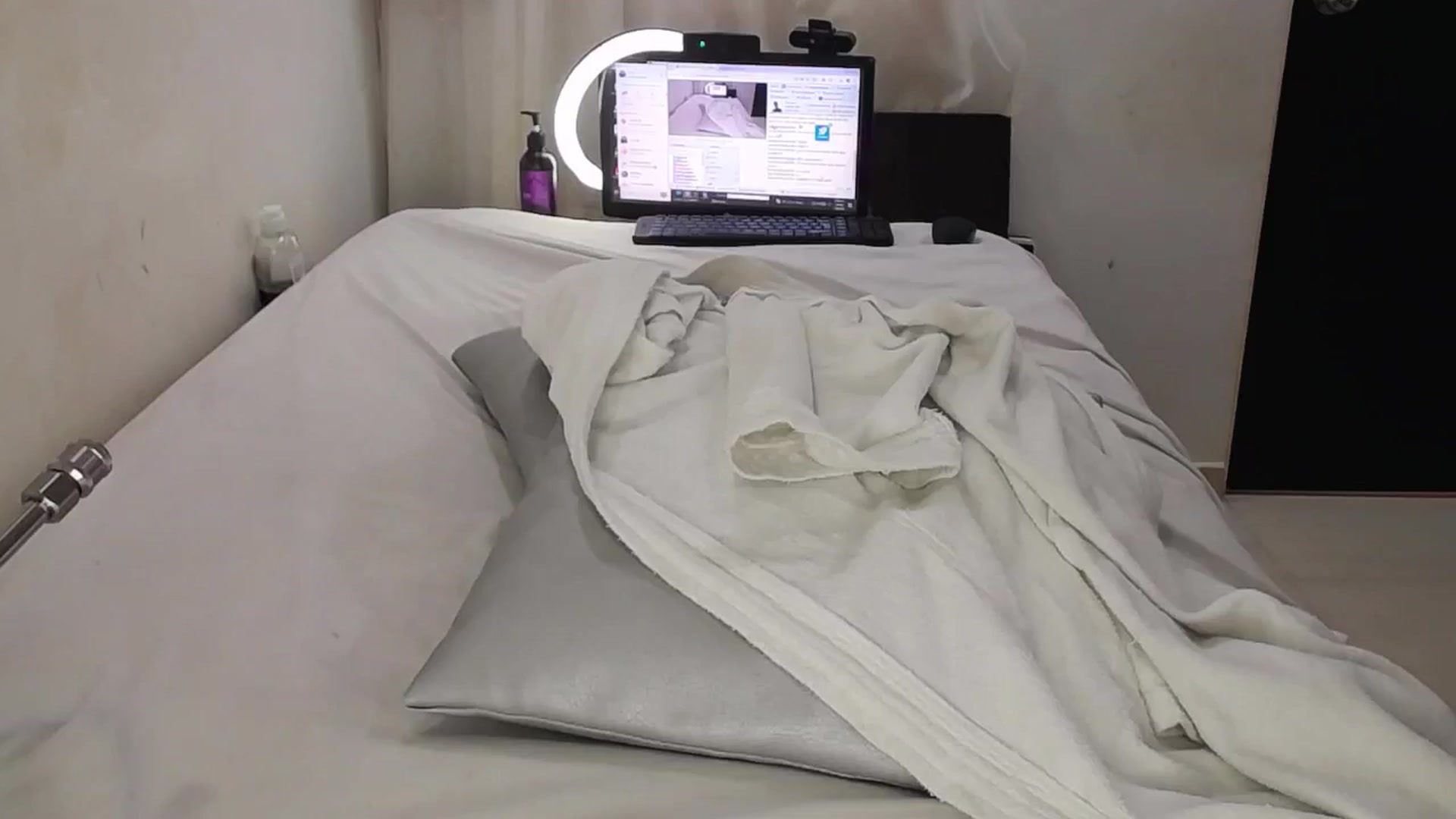 Gallery image thumbnail from SweetNinotCHk's myfreecams stream on, 06/30/2024, 20:06 image 10 of 20