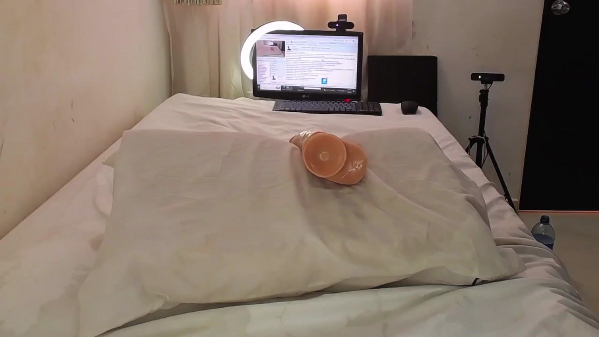 Gallery image thumbnail from SweetNinotCHk's myfreecams stream on, 07/21/2024, 15:54 image 13 of 20
