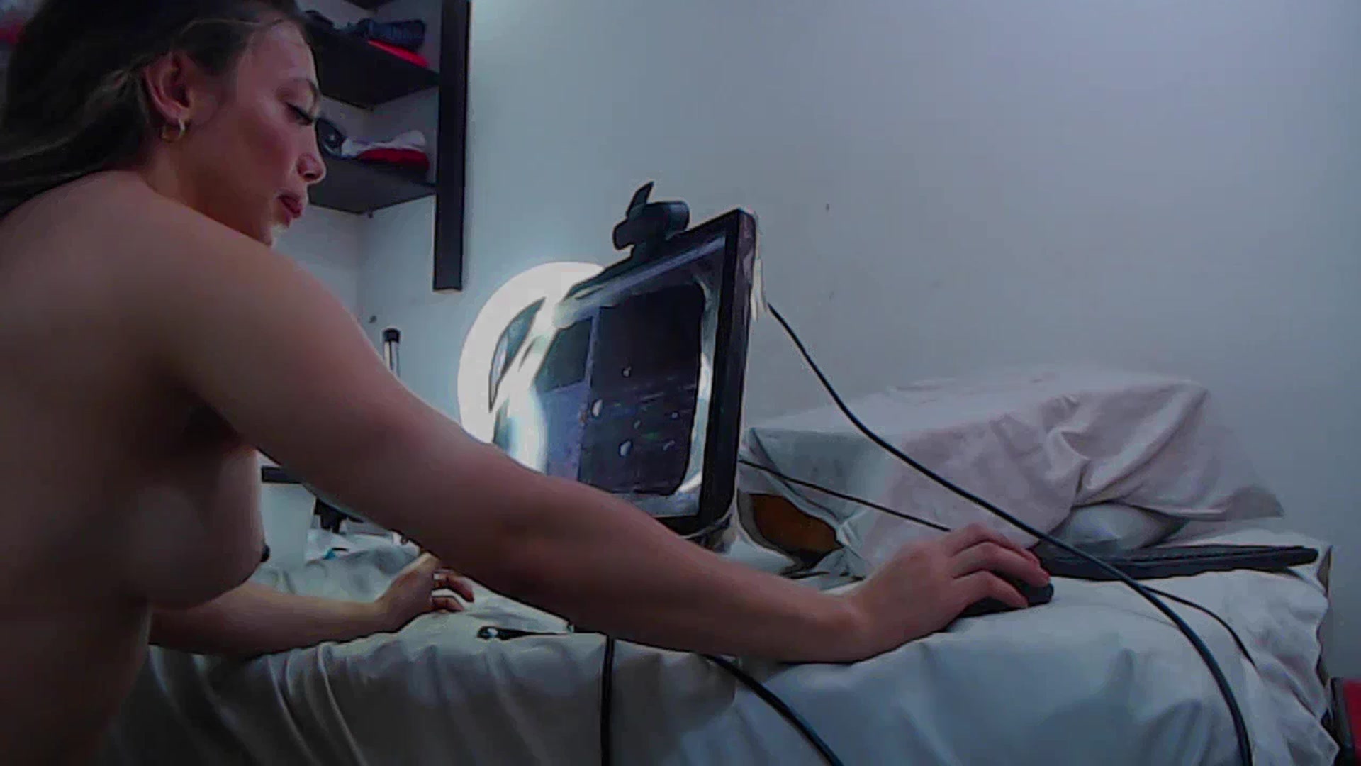 Gallery image thumbnail from SweetNinotCHk's myfreecams stream on, 07/28/2024, 15:58 image 12 of 20