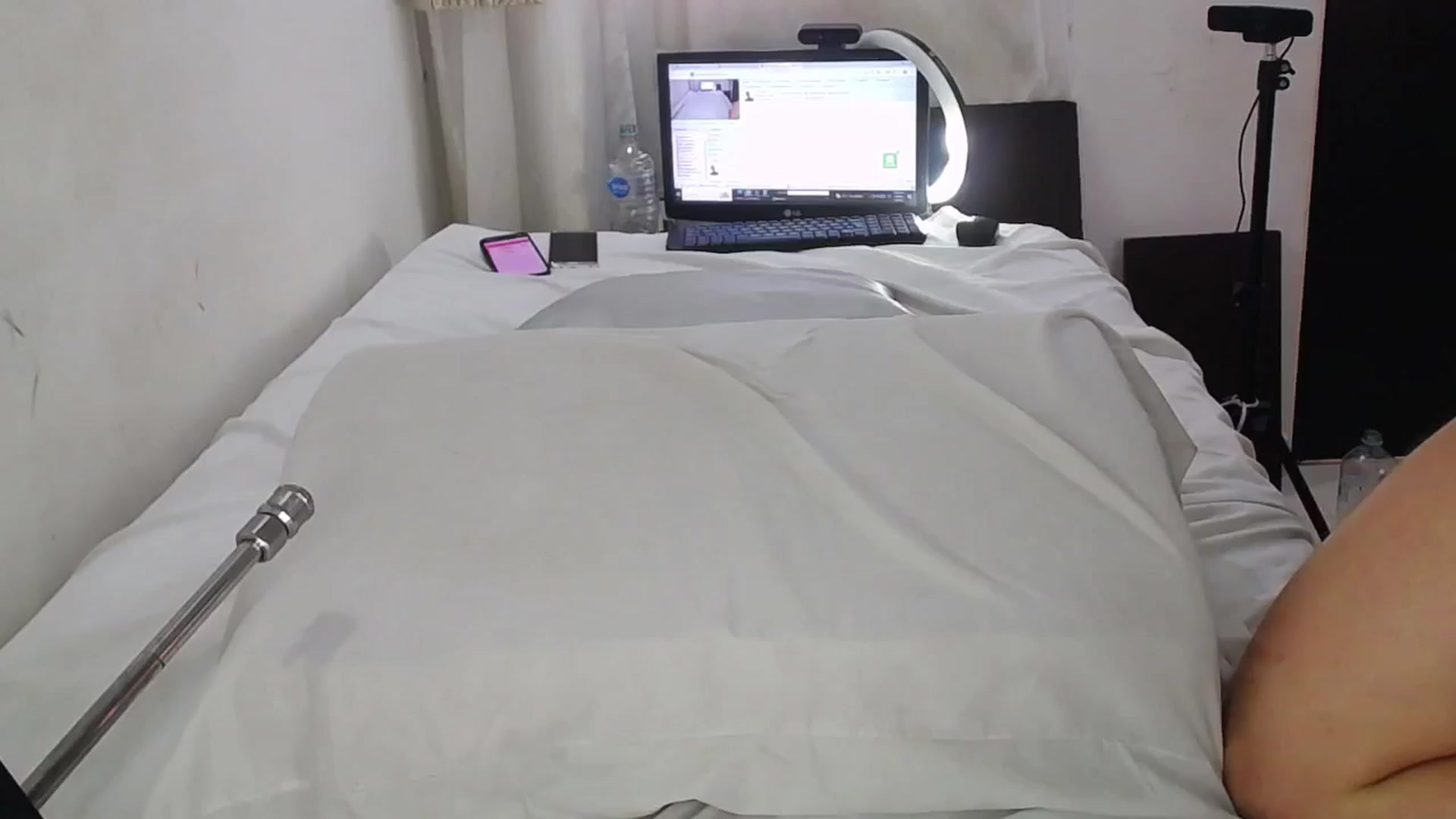 Gallery image thumbnail from SweetNinotCHk's myfreecams stream on, 09/08/2024, 16:22 image 2 of 20