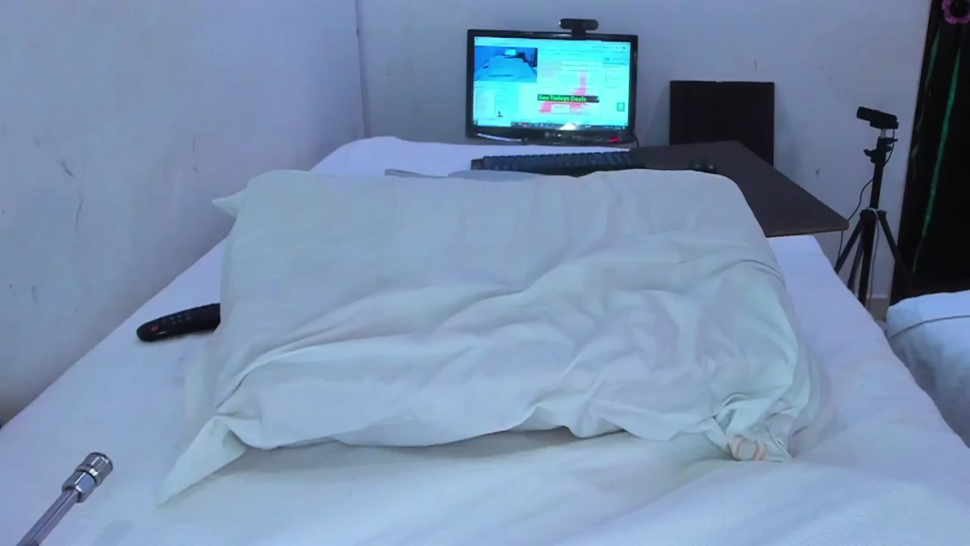 Gallery image thumbnail from SweetNinotCHk's myfreecams stream on, 03/12/2025, 19:52 image 20 of 20