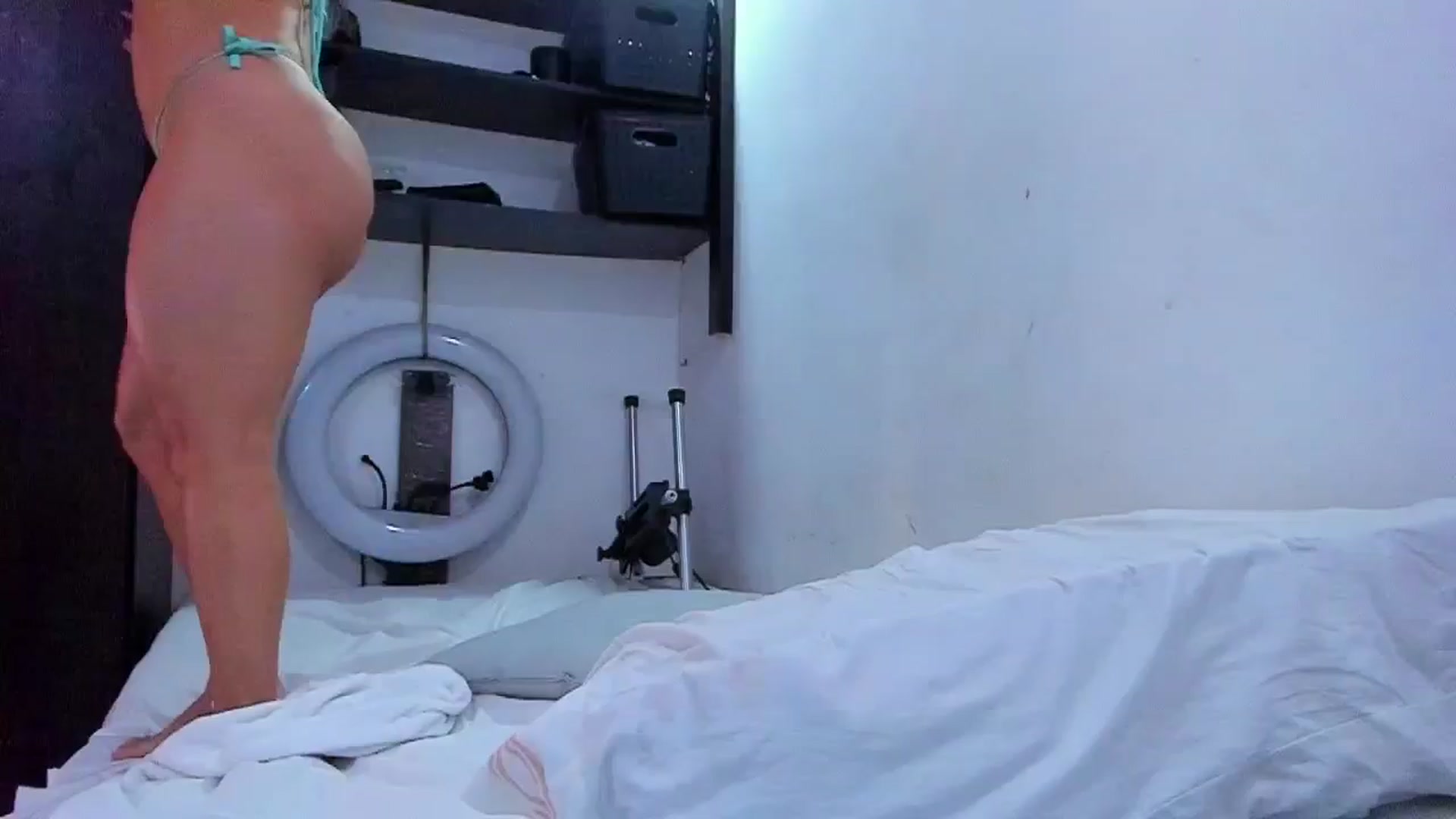 Gallery image thumbnail from SweetNinotCHk's myfreecams stream on, 06/14/2025, 17:10 image 13 of 20