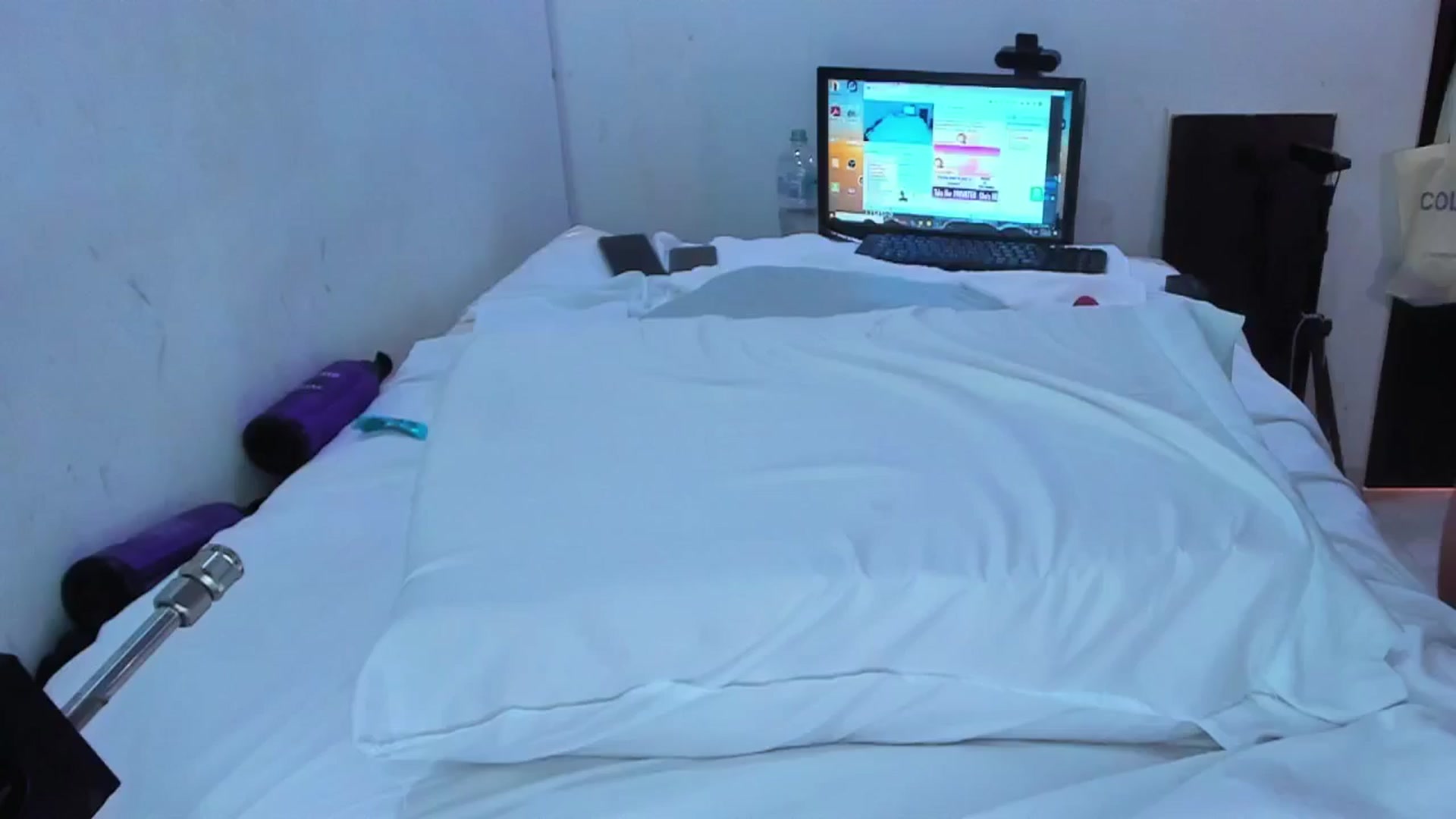 Gallery image thumbnail from SweetNinotCHk's myfreecams stream on, 06/27/2025, 17:24 image 18 of 20