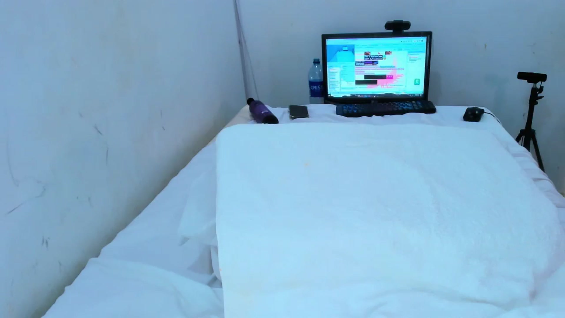 Gallery image thumbnail from SweetNinotCHk's myfreecams stream on, 08/27/2025, 18:28 image 19 of 20