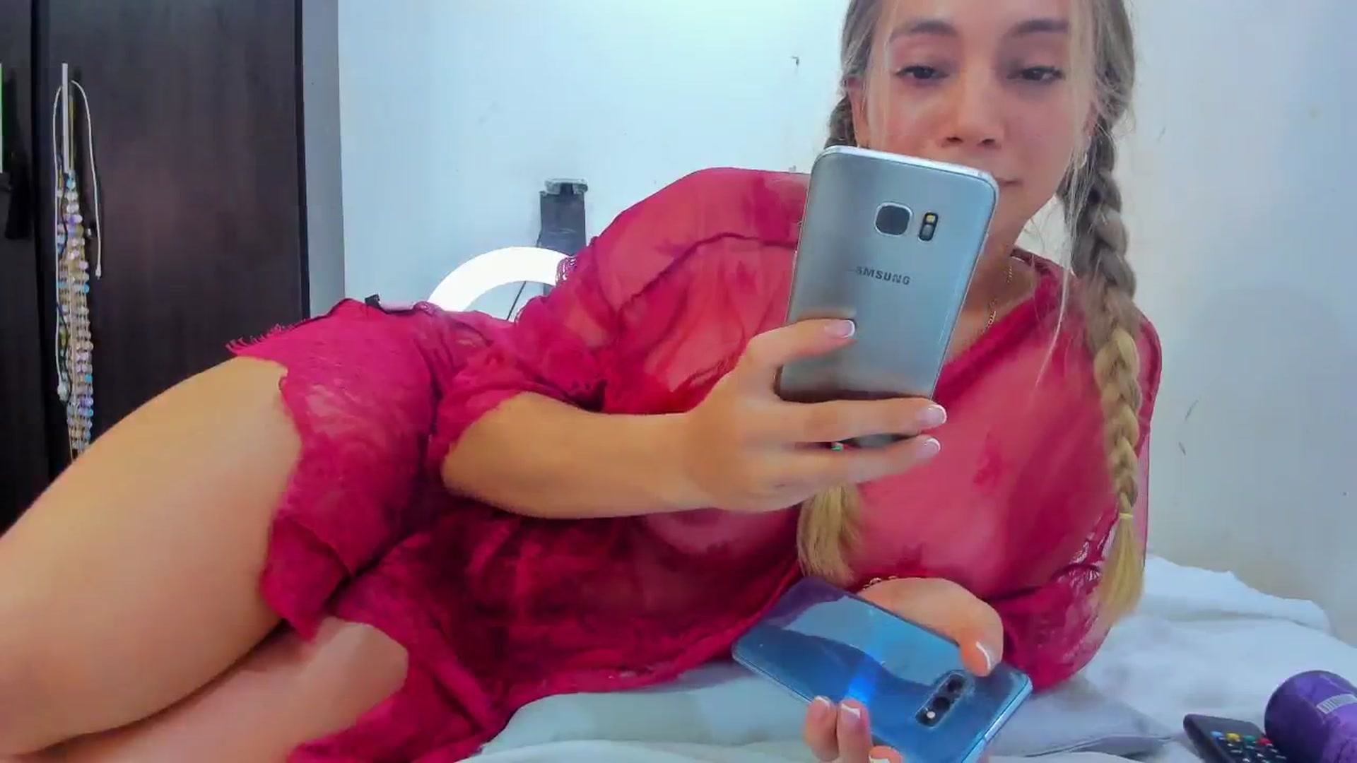 Gallery image thumbnail from SweetNinotCHk's myfreecams stream on, 09/07/2025, 16:37 image 18 of 20