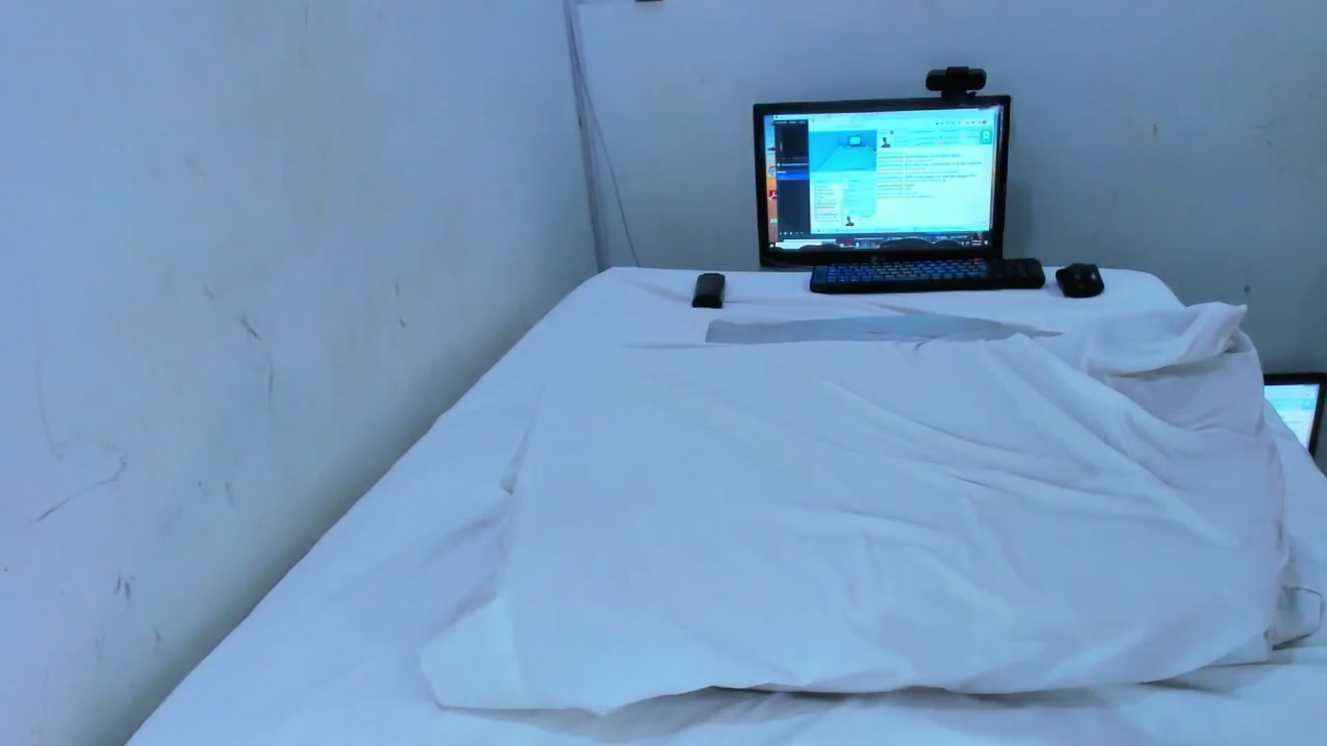 Gallery image thumbnail from SweetNinotCHk's myfreecams stream on, 09/08/2025, 16:34 image 16 of 20
