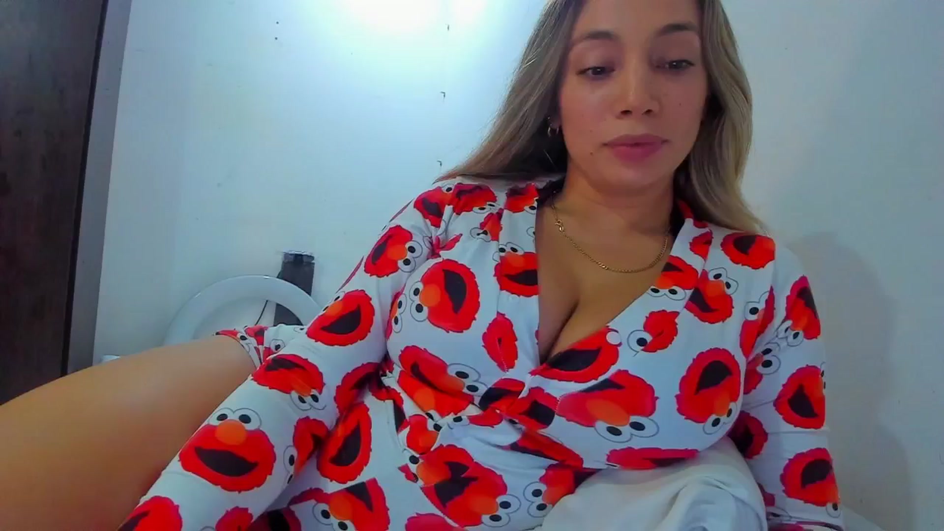 Gallery image thumbnail from SweetNinotCHk's myfreecams stream on, 11/28/2025, 02:45 image 12 of 20
