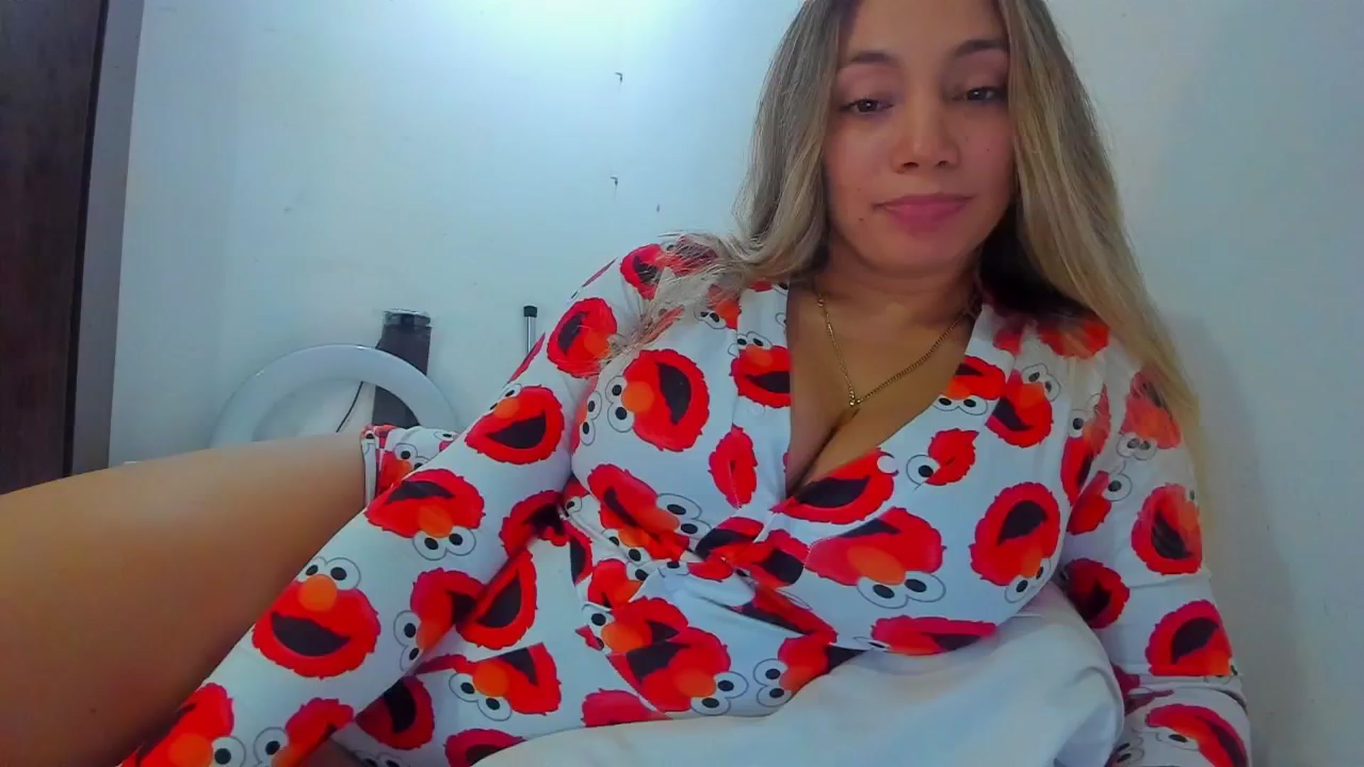 Gallery image thumbnail from SweetNinotCHk's myfreecams stream on, 11/28/2025, 02:45 image 14 of 20