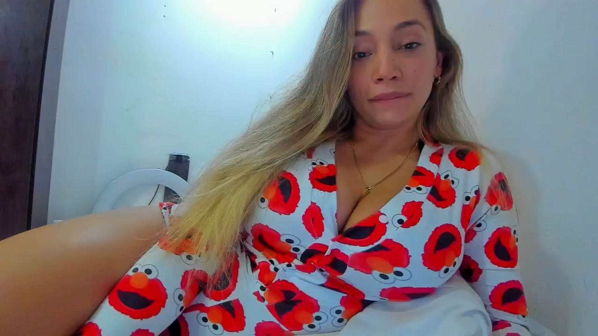 Gallery image thumbnail from SweetNinotCHk's myfreecams stream on, 11/28/2025, 02:45 image 13 of 20