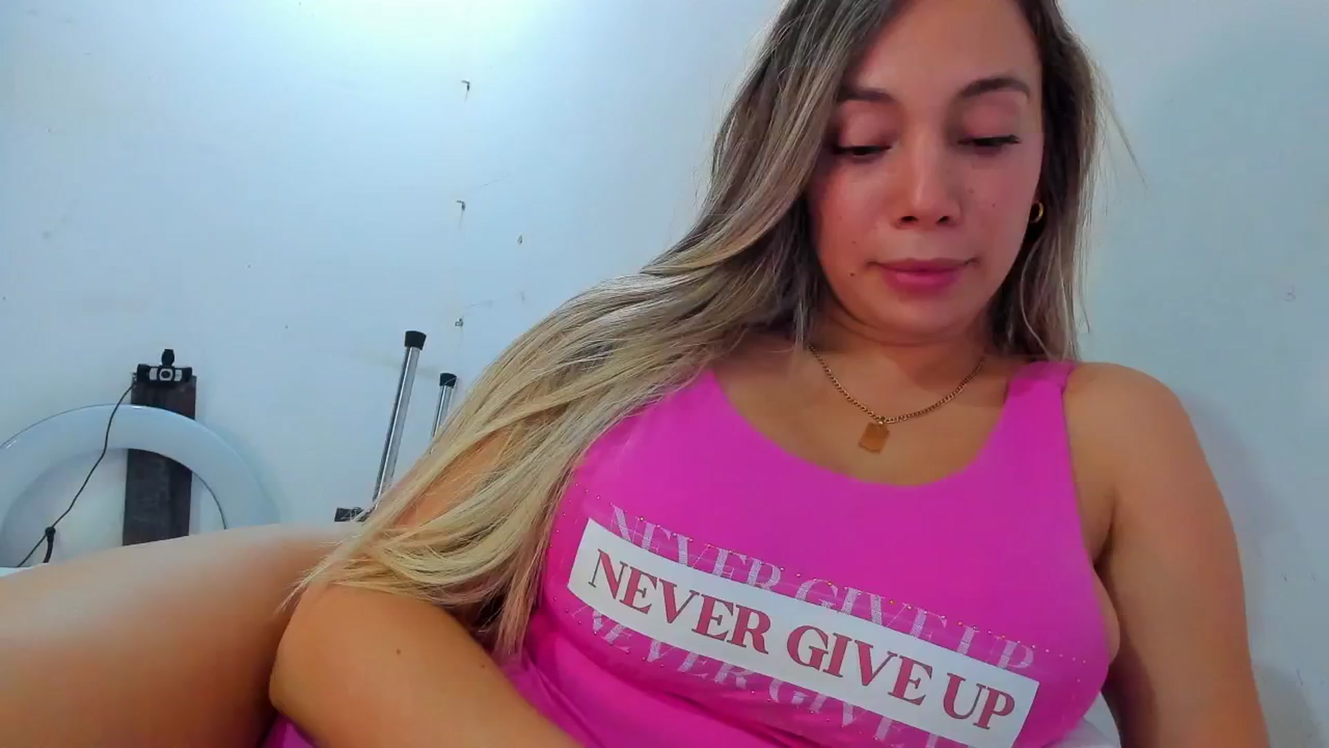 Gallery image thumbnail from SweetNinotCHk's myfreecams stream on, 01/08/2026, 18:44 image 7 of 20