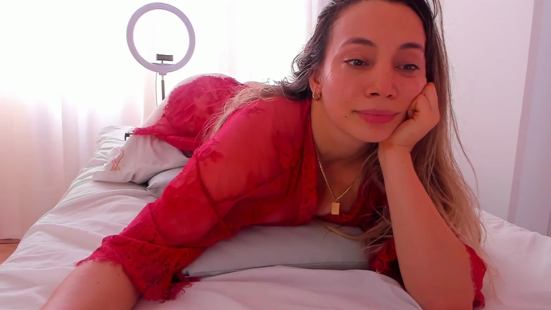 Gallery image thumbnail from SweetNinotCHk's myfreecams stream on, 03/27/2026, 21:27 image 18 of 20