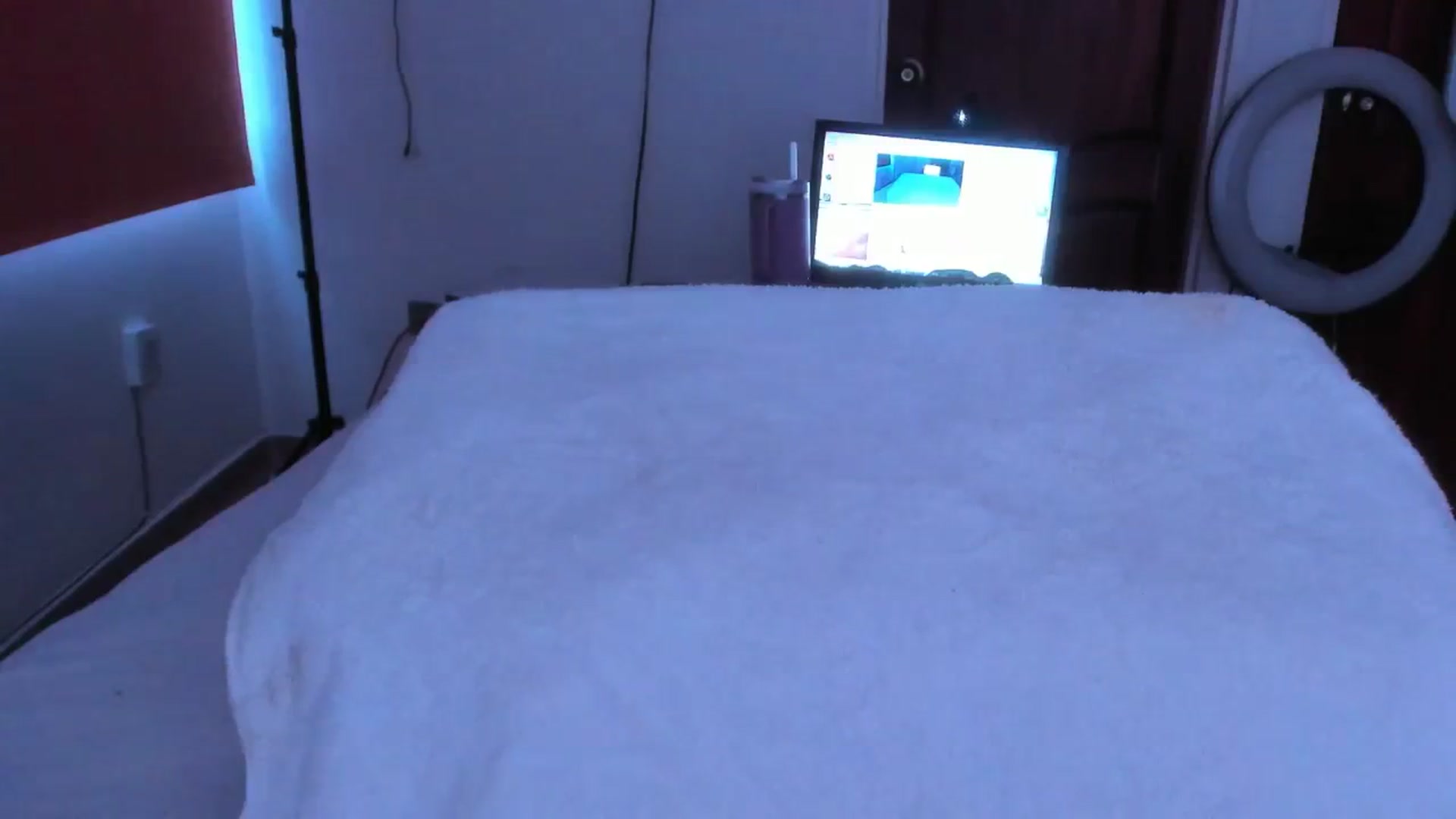 Gallery image thumbnail from SweetNinotCHk's myfreecams stream on, 04/23/2026, 23:15 image 3 of 20