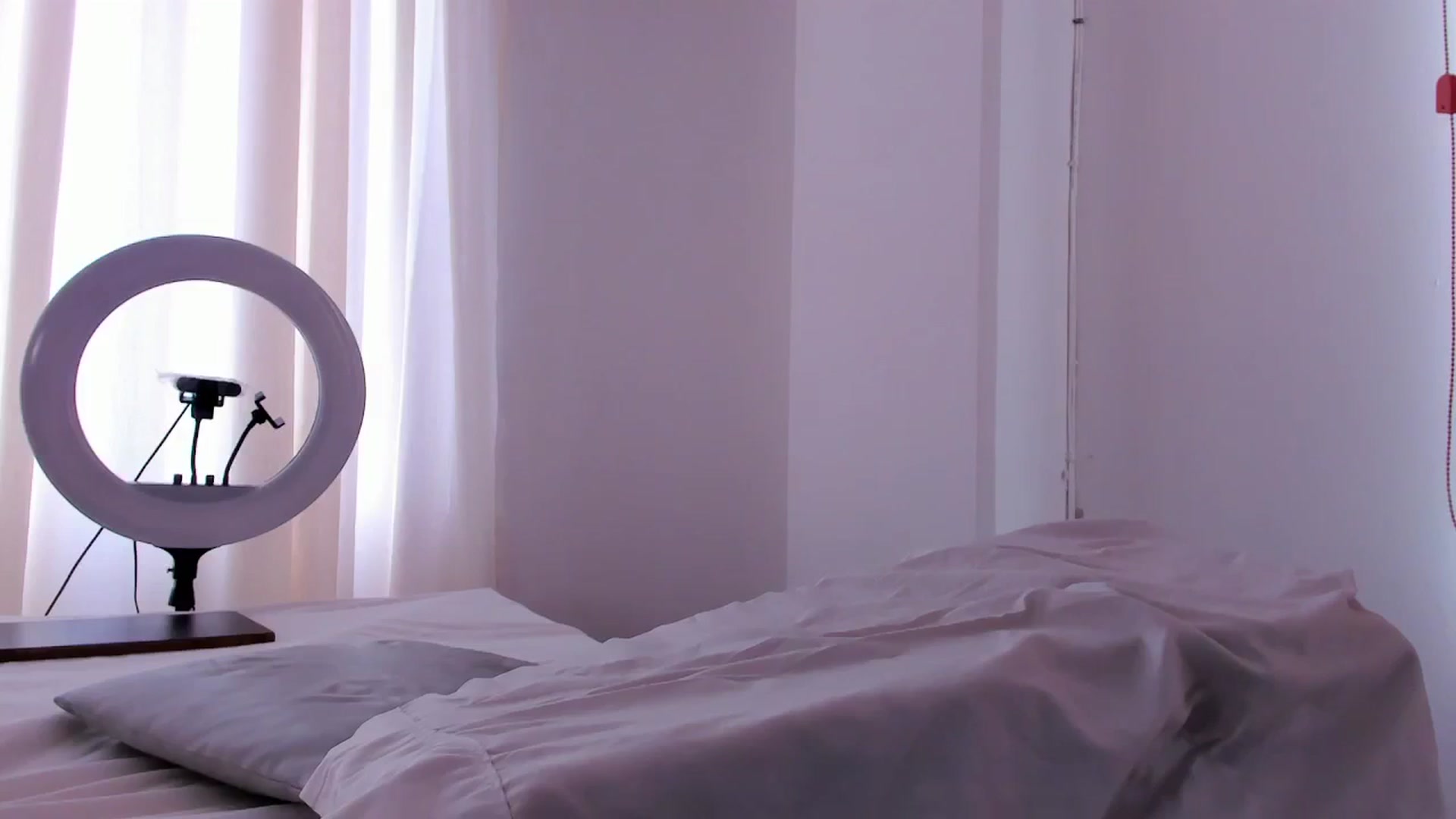 Gallery image thumbnail from SweetNinotCHk's myfreecams stream on, 04/29/2026, 17:49 image 8 of 20