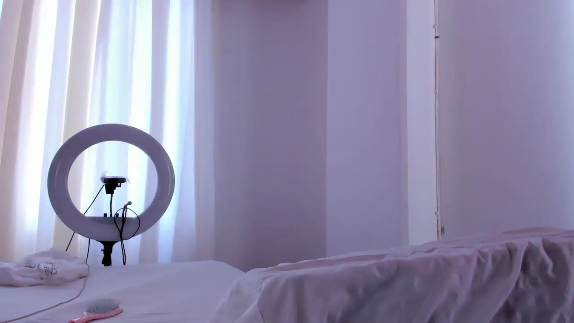 Gallery image thumbnail from SweetNinotCHk's myfreecams stream on, 06/27/2026, 18:43 image 1 of 20