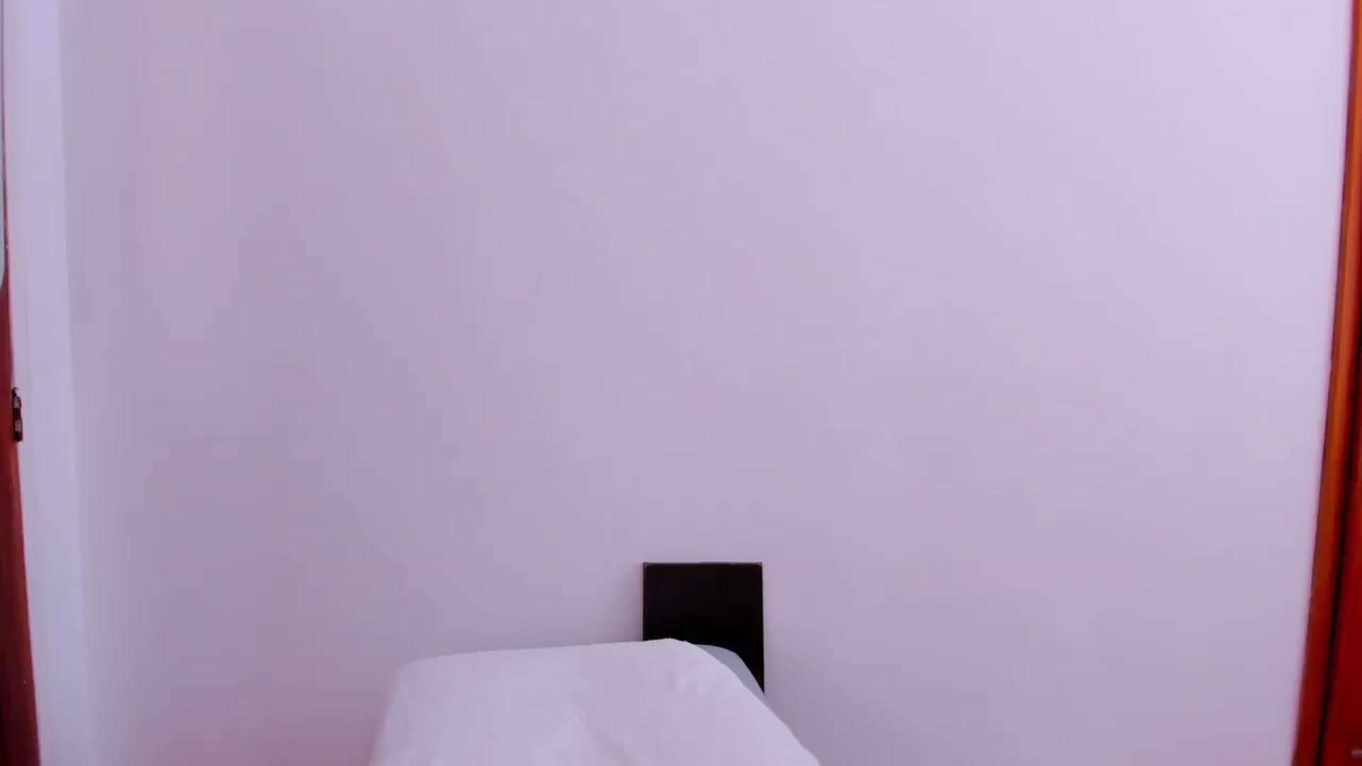 Gallery image thumbnail from SweetNinotCHk's myfreecams stream on, 07/09/2026, 16:51 image 11 of 20